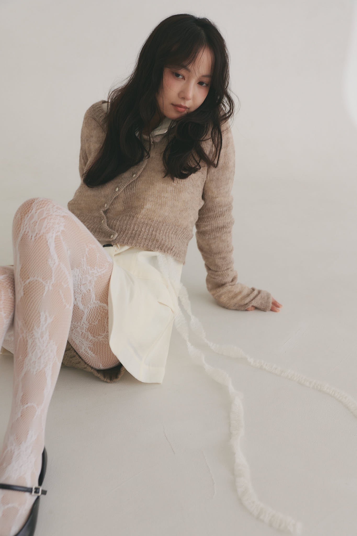 wave design sheer knit