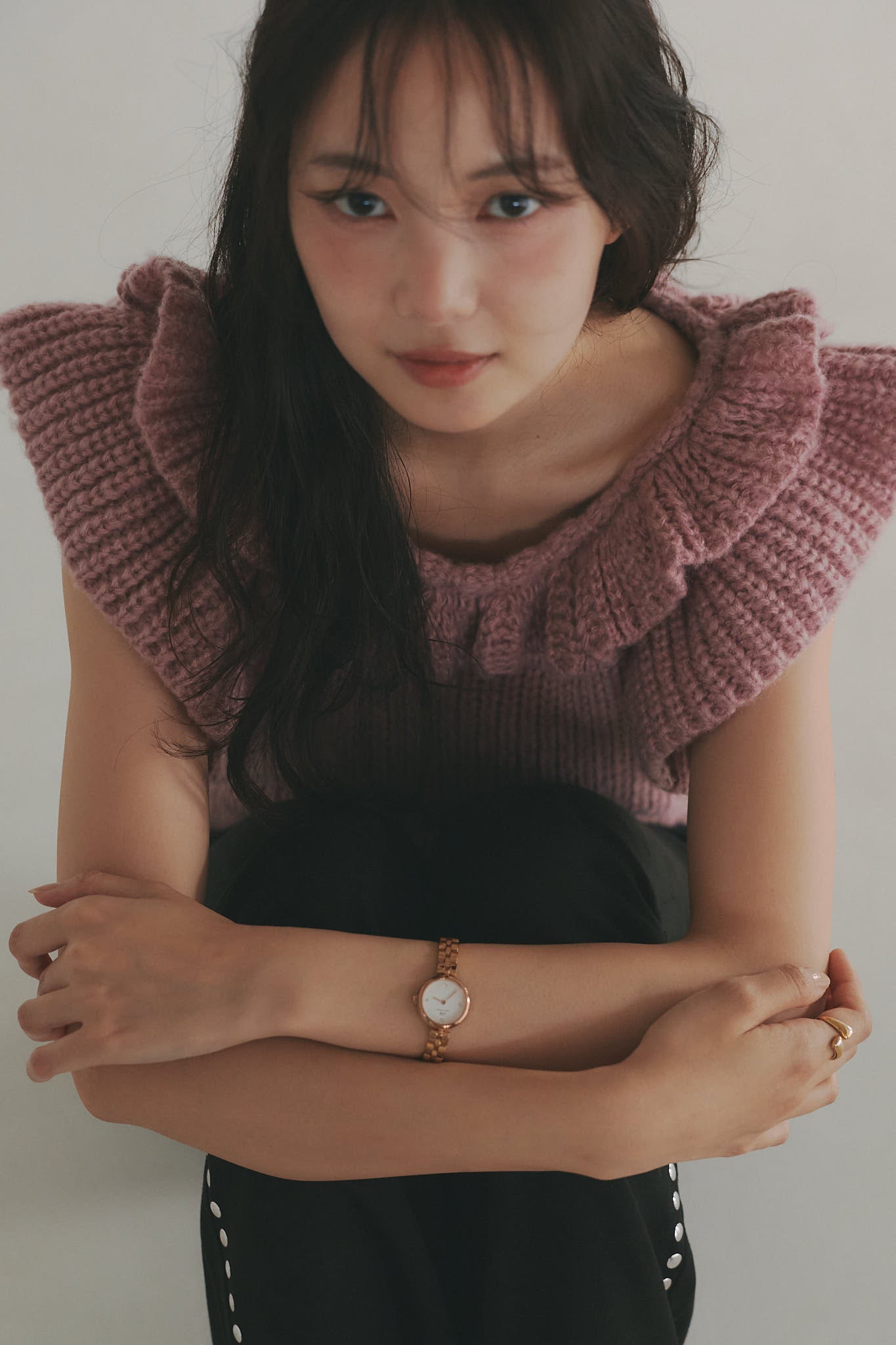 frill neck petal knit
