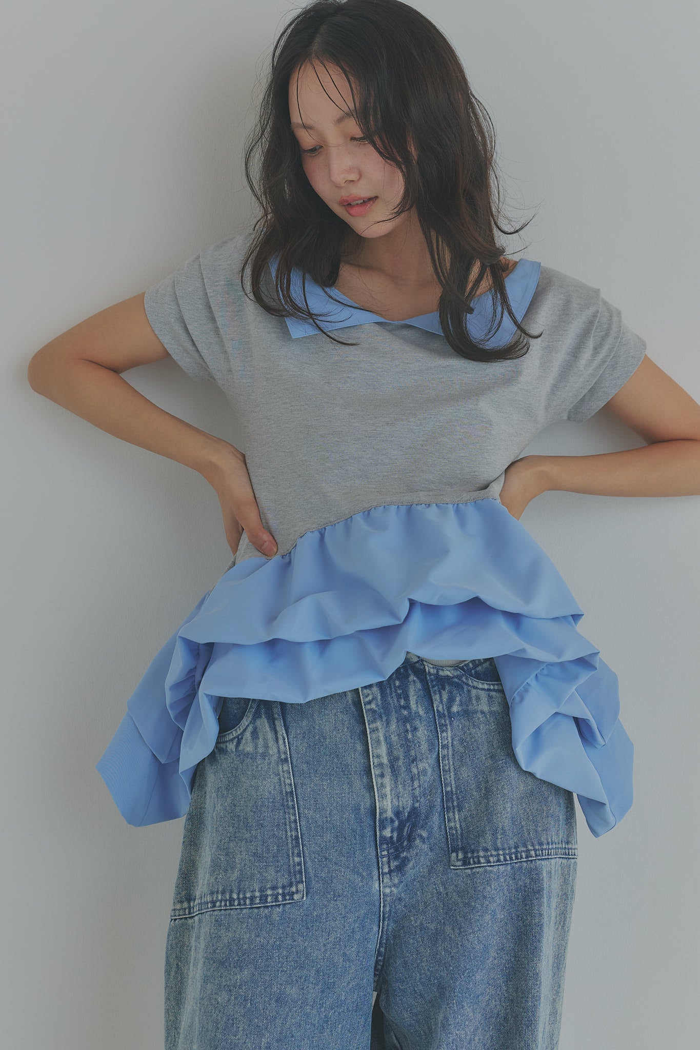 bicolor frill tops