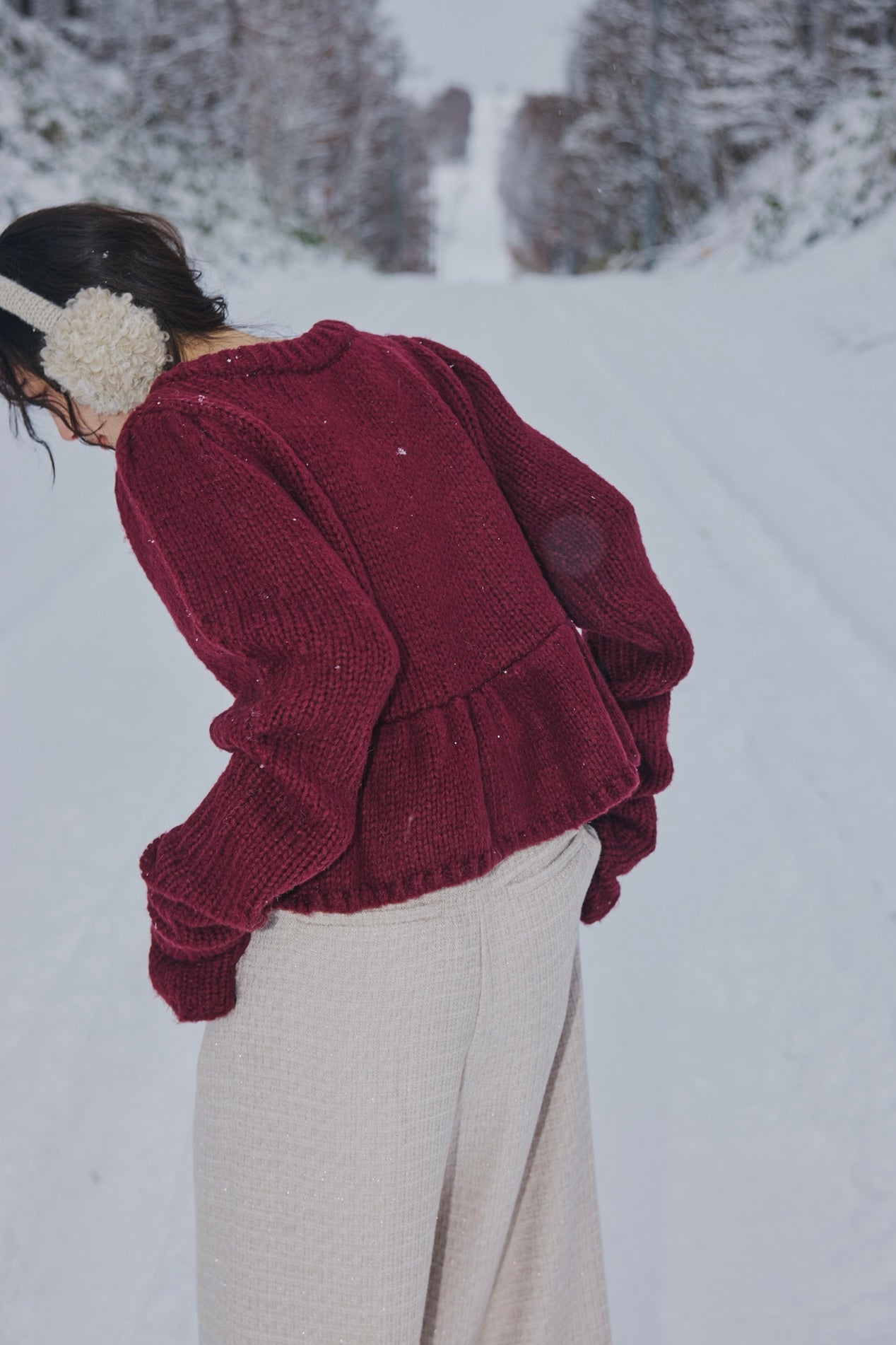 gold button puff sleeve knit
