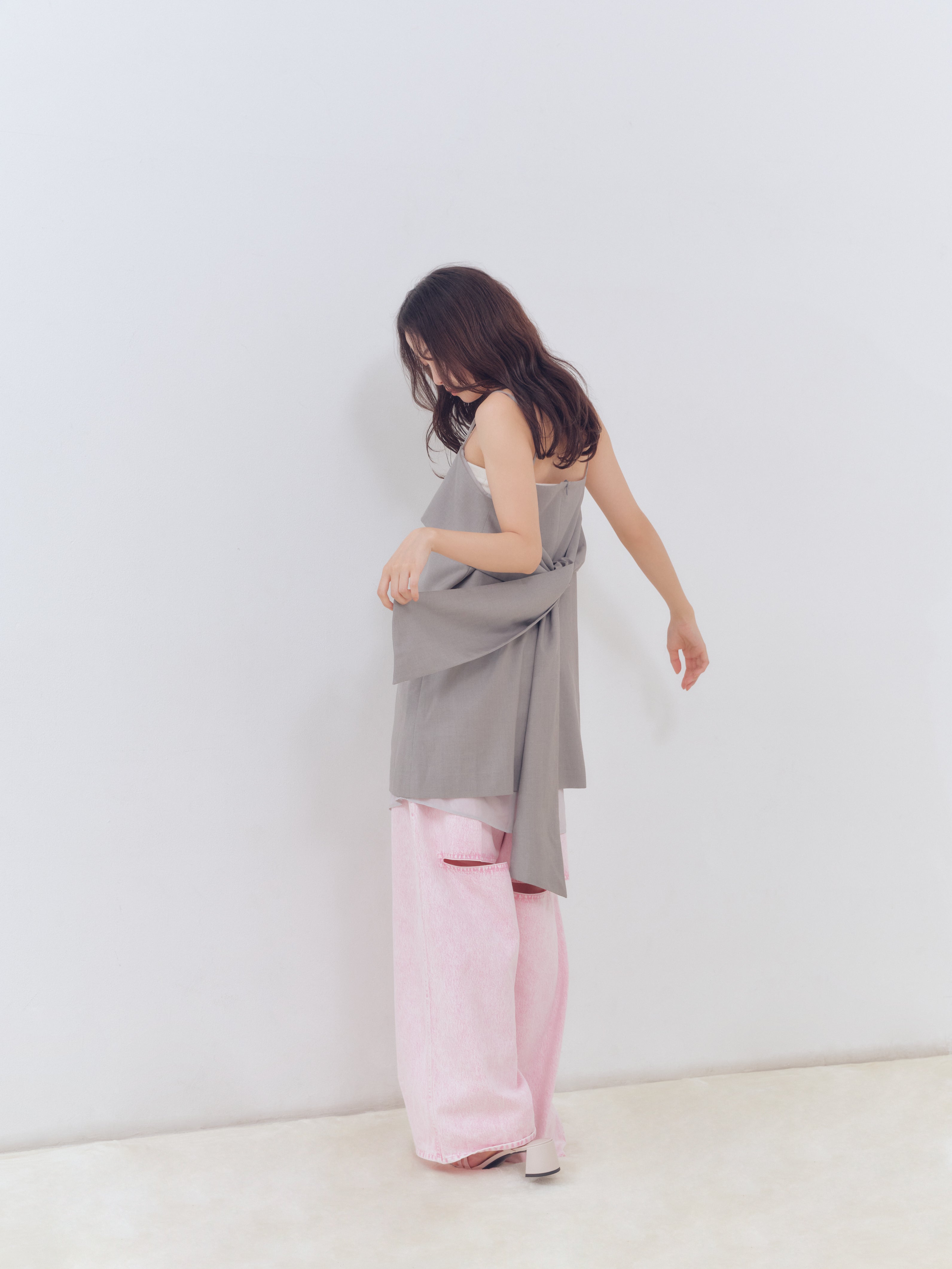 back slit curve denim pants