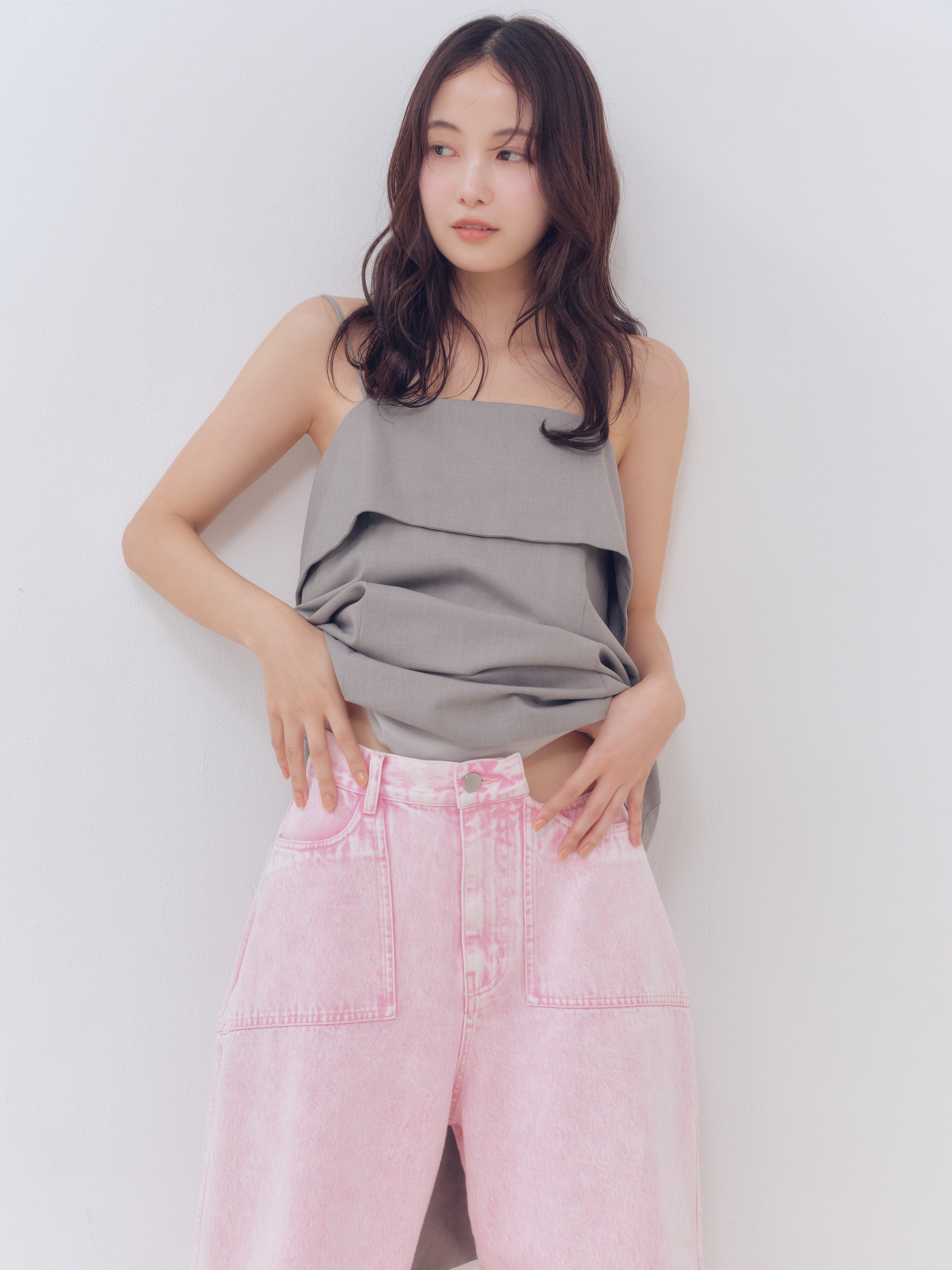 back slit curve denim pants