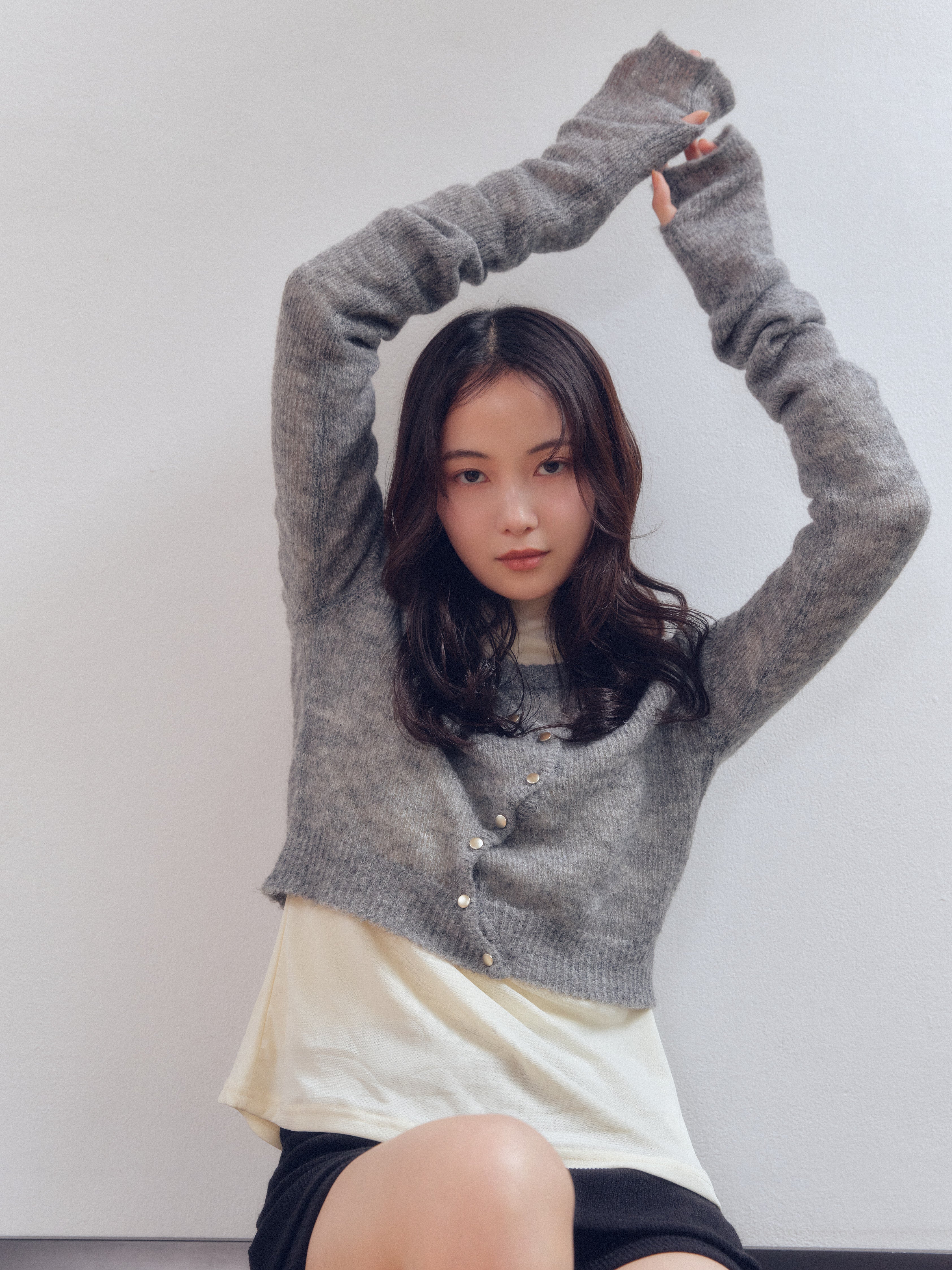 wave design sheer knit