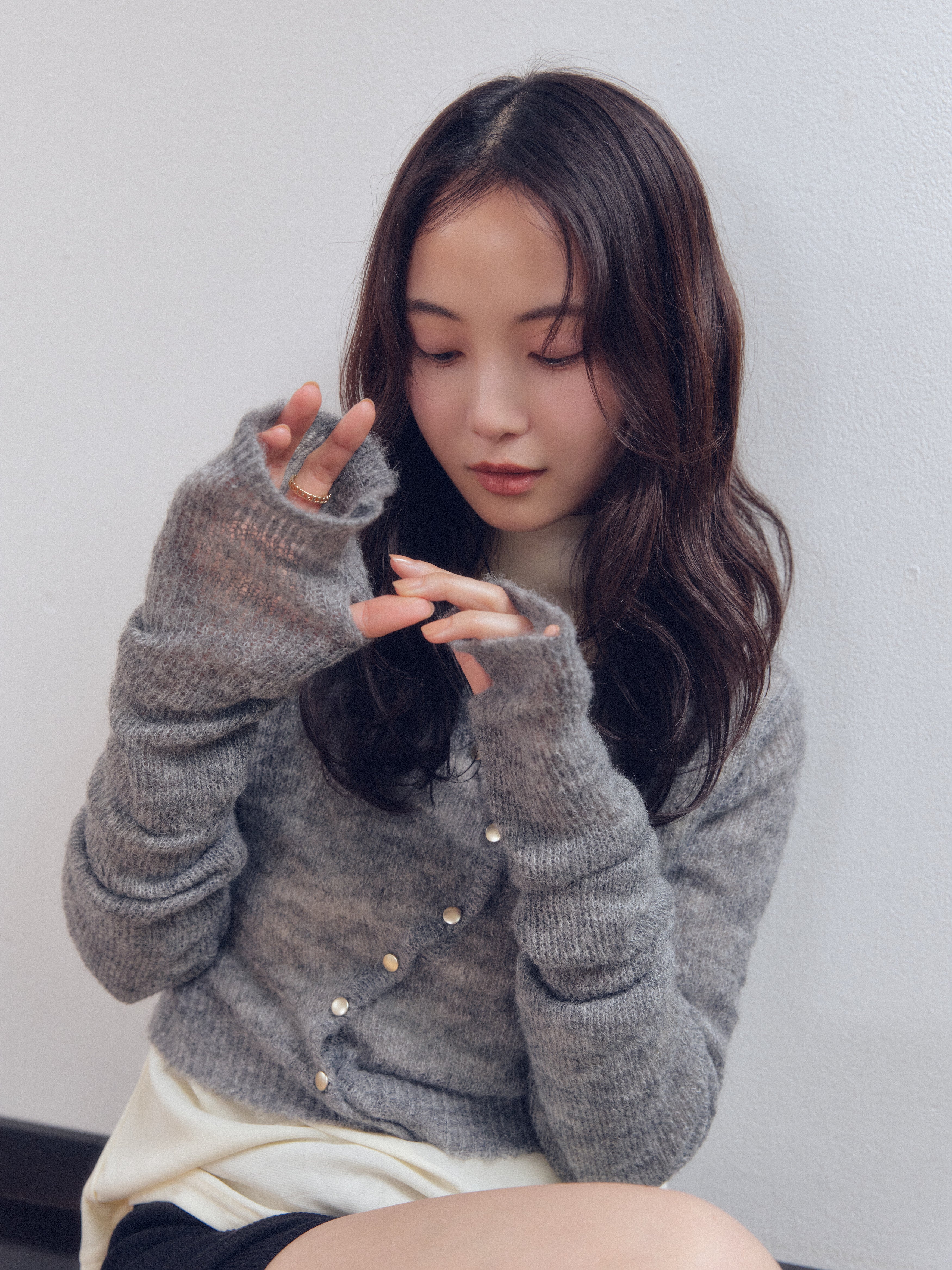 wave design sheer knit