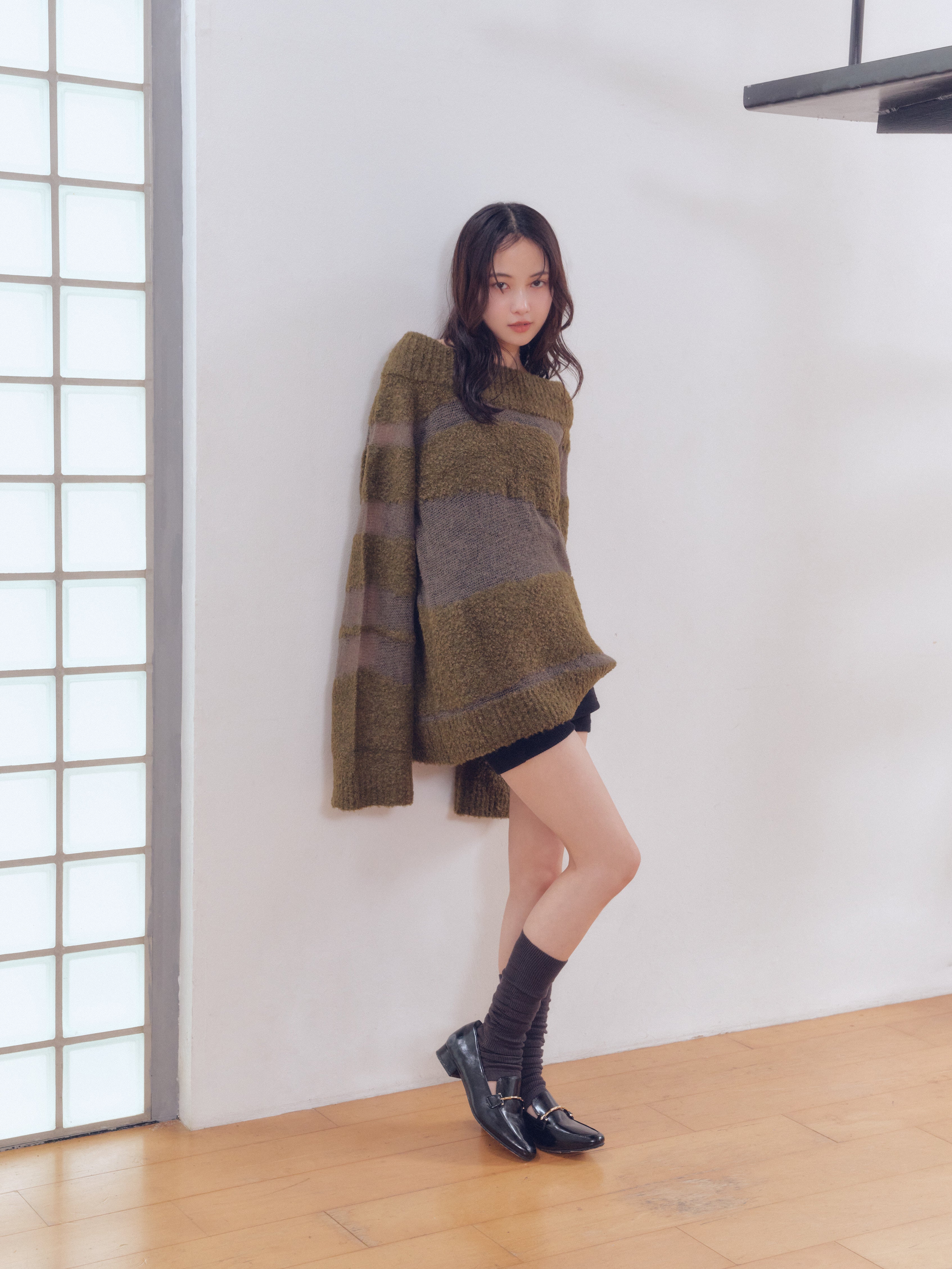 sheer pattern knit