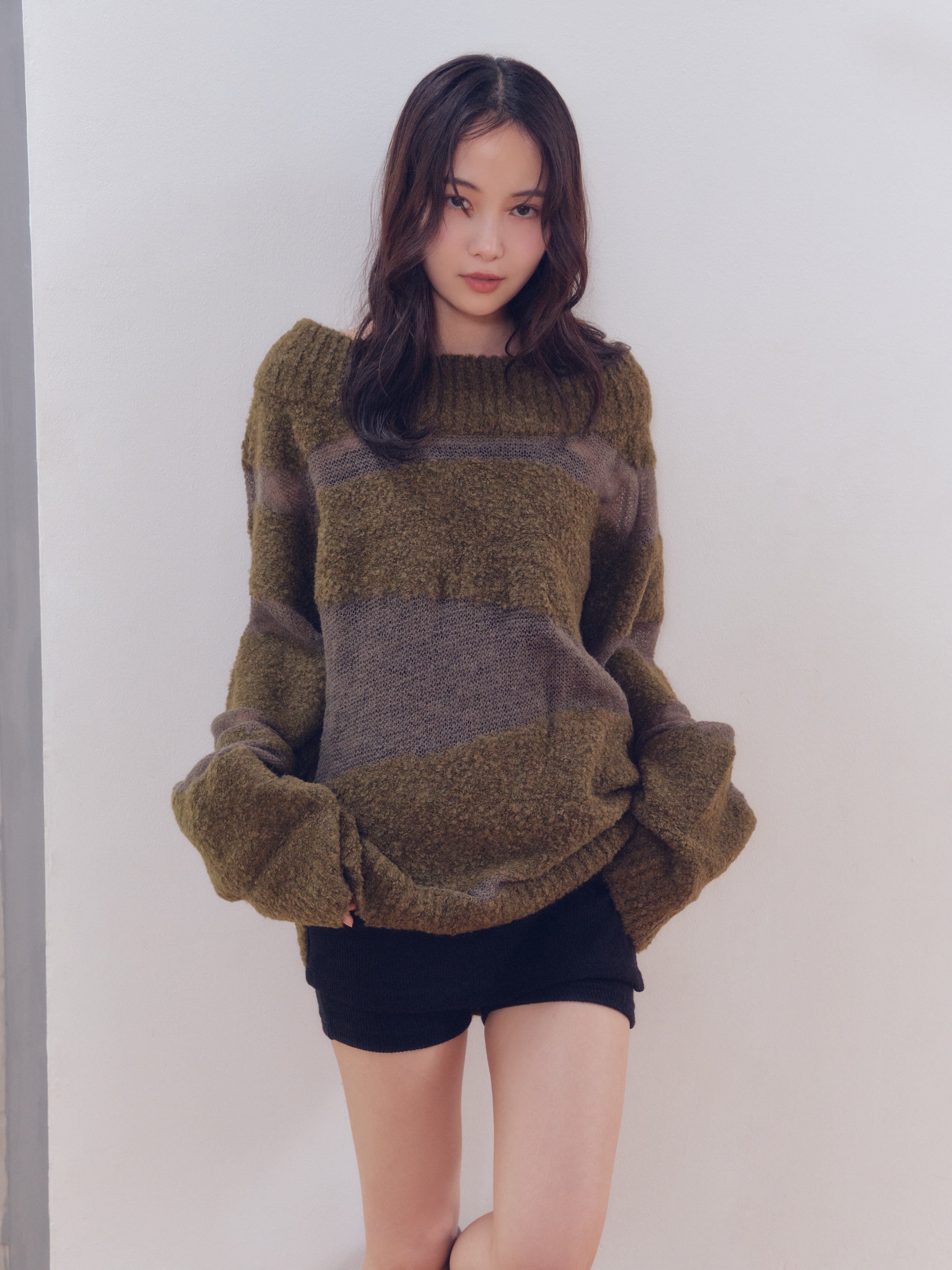 sheer pattern knit