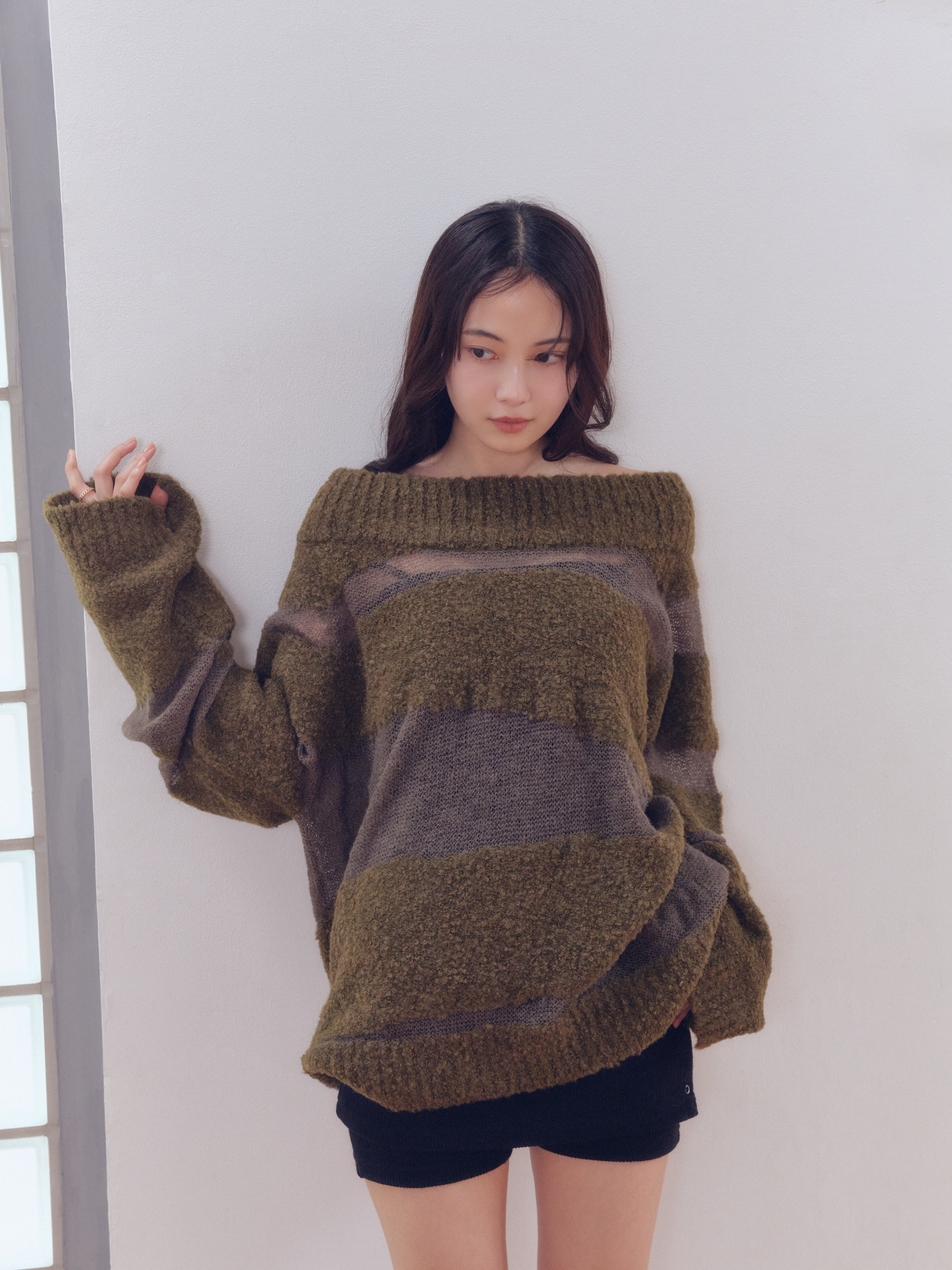 sheer pattern knit