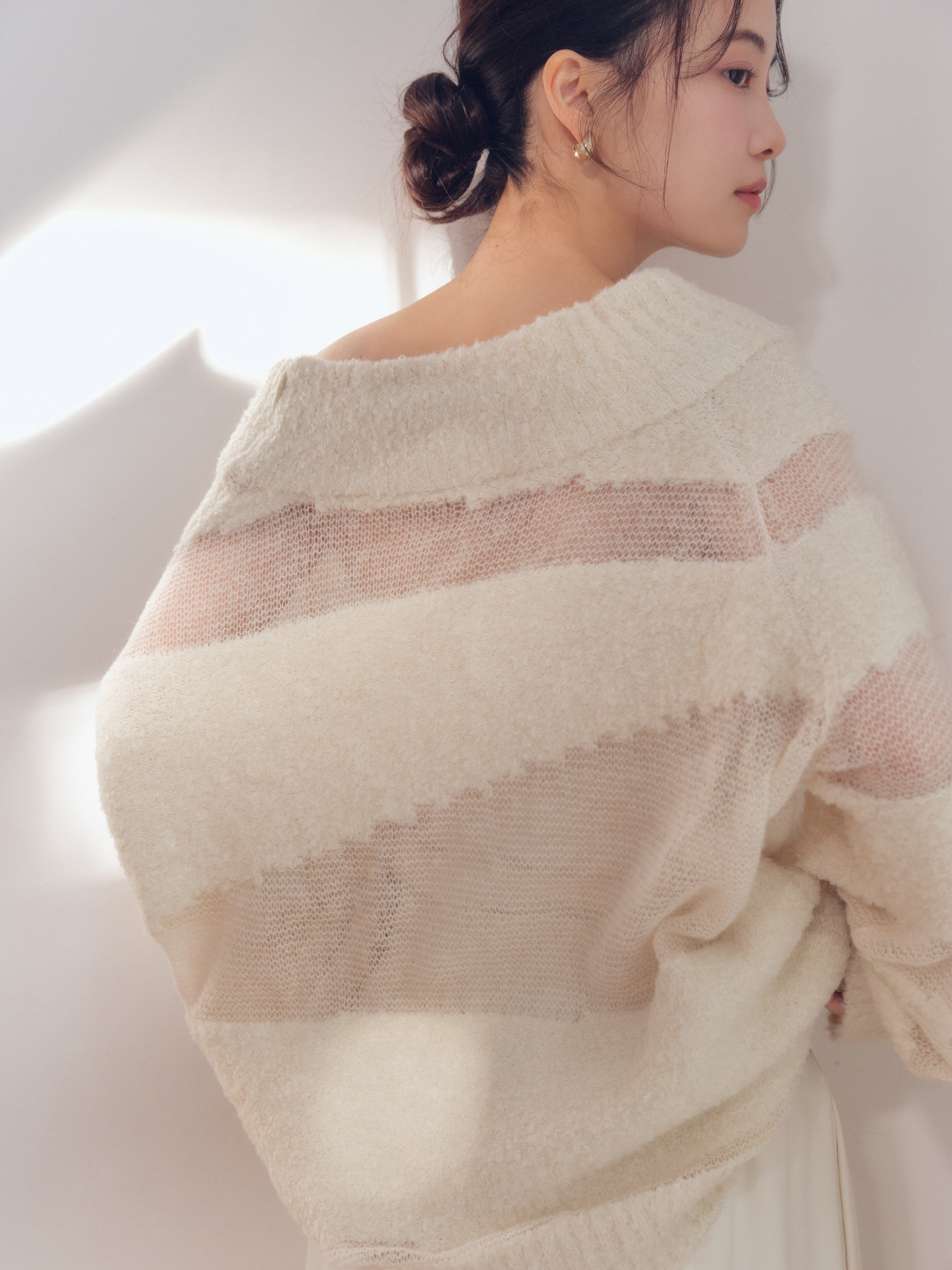 sheer pattern knit