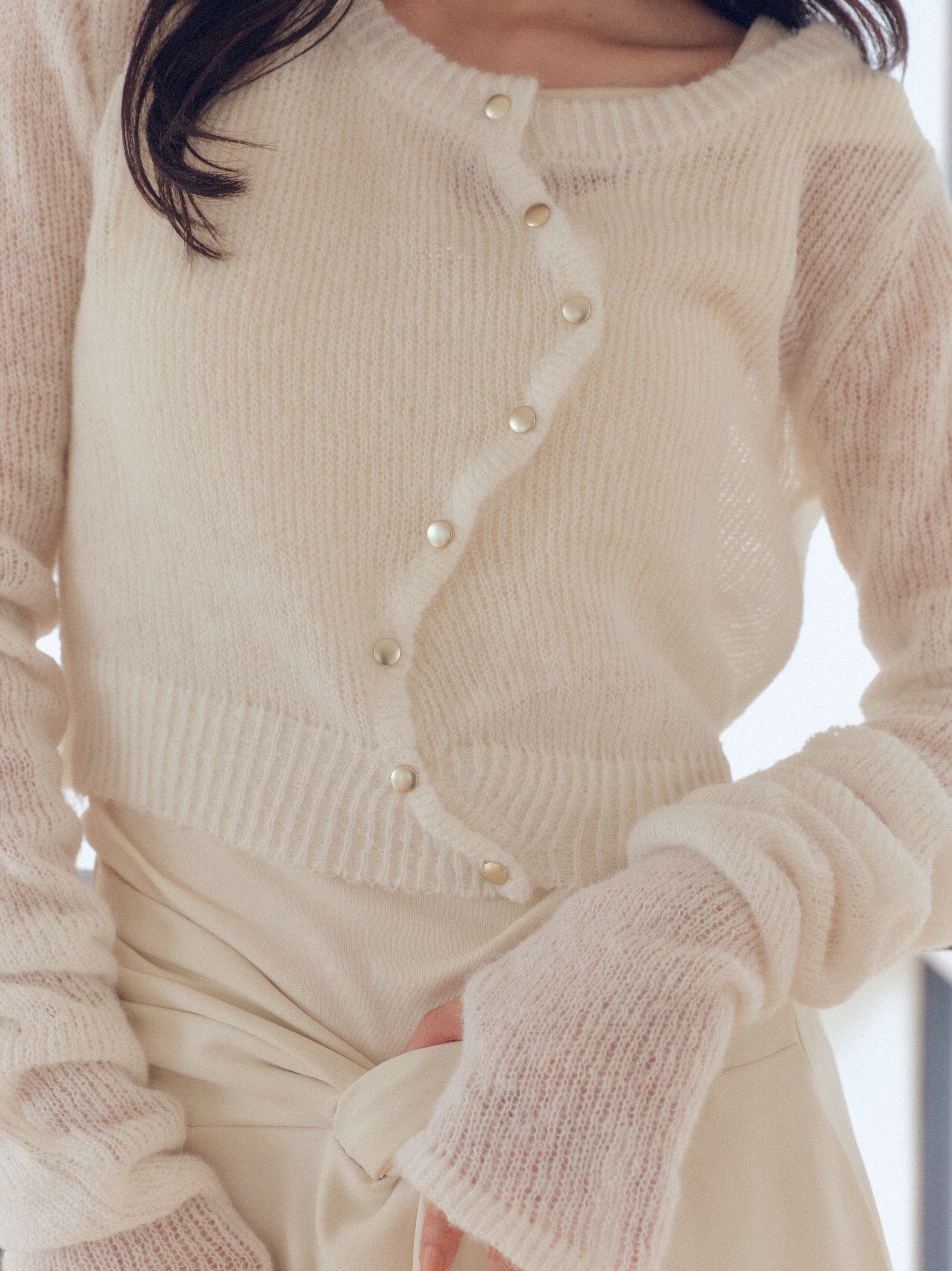 wave design sheer knit