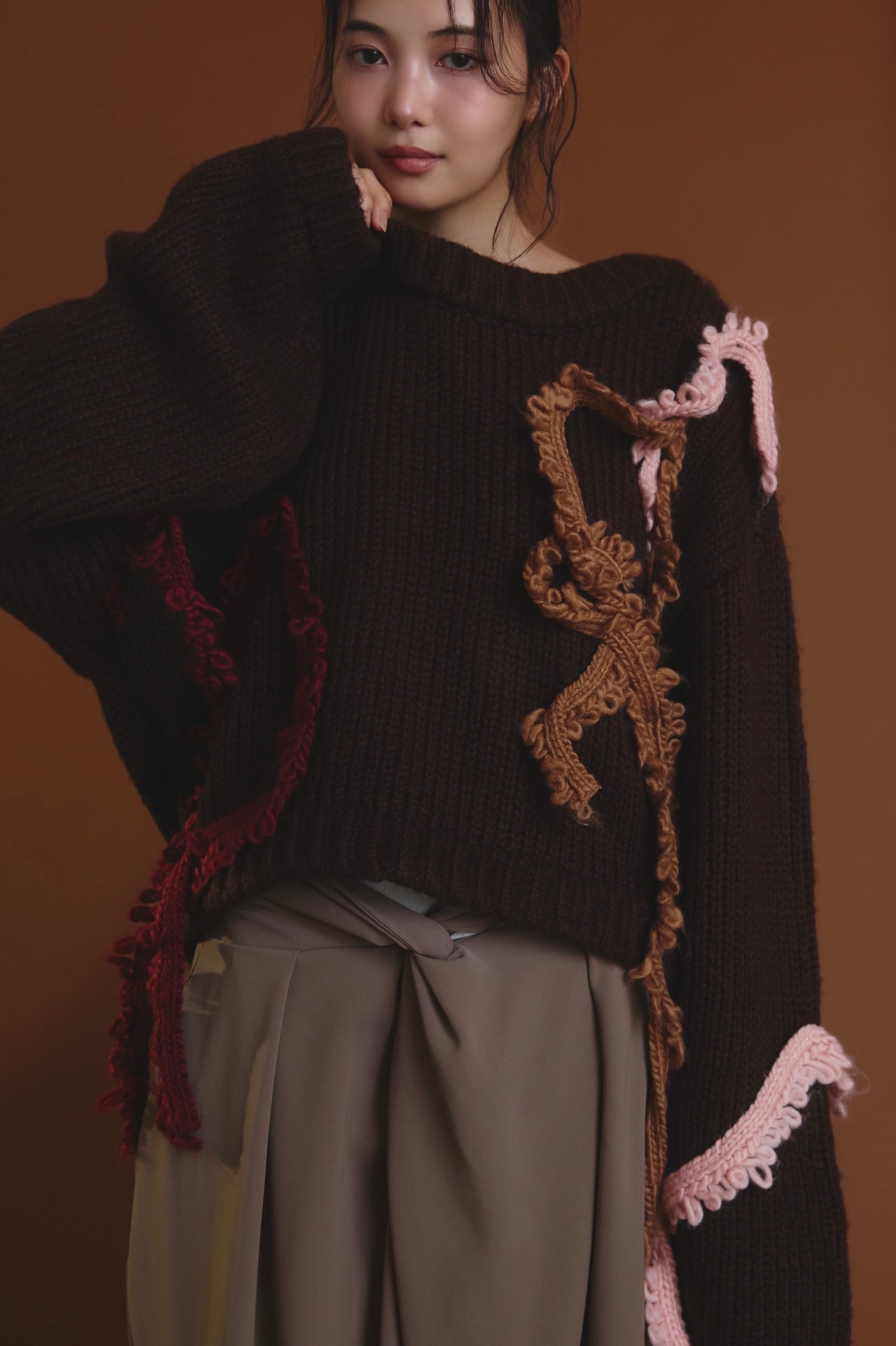 asymmetry fringe knit