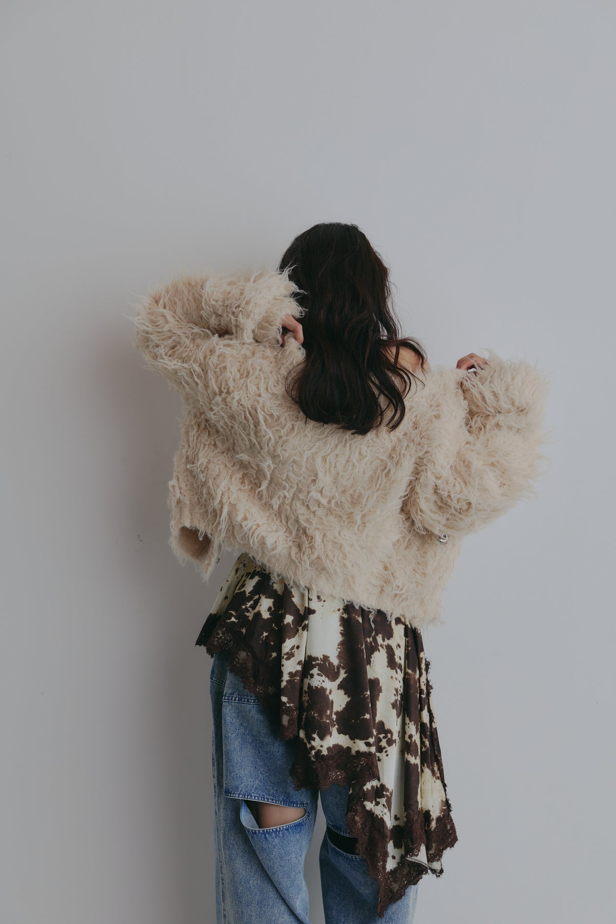 unique button short cardigan