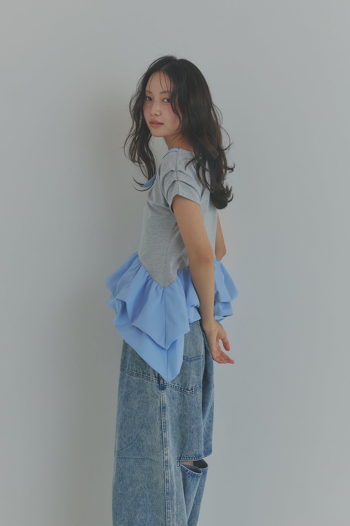 bicolor frill tops