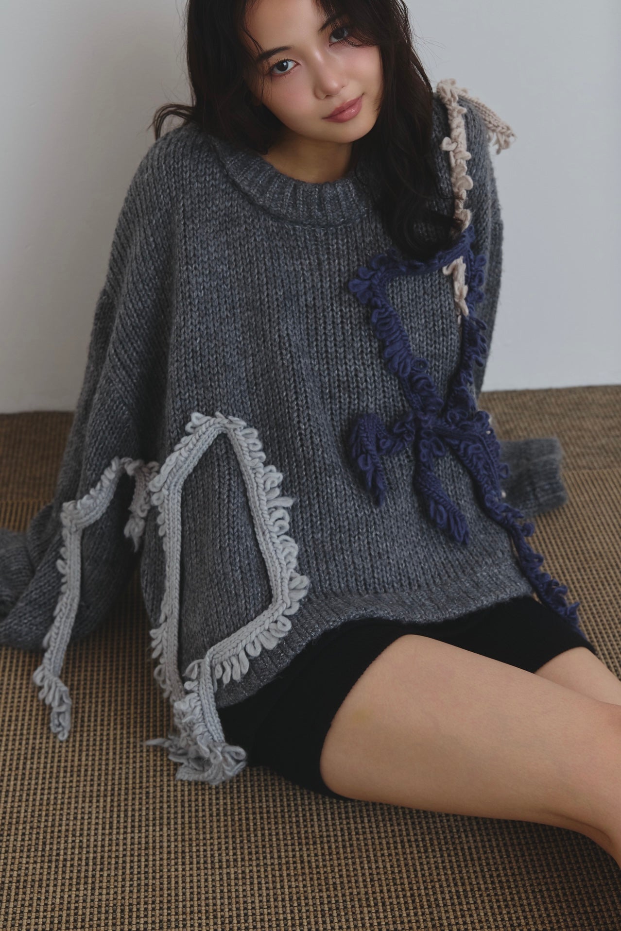 asymmetry fringe knit