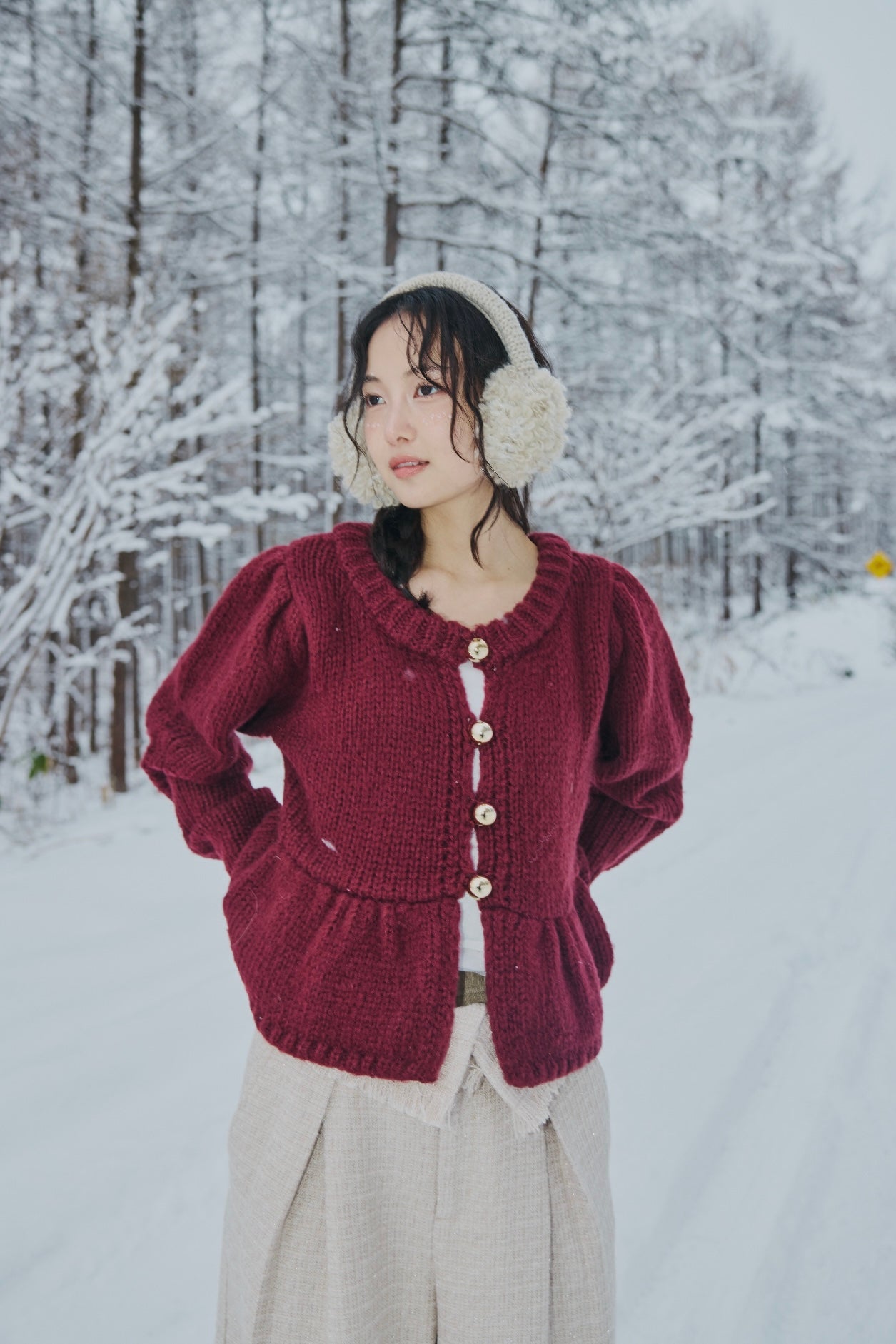 gold button puff sleeve knit