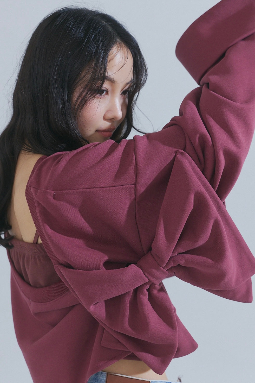 back open ribbon sweat