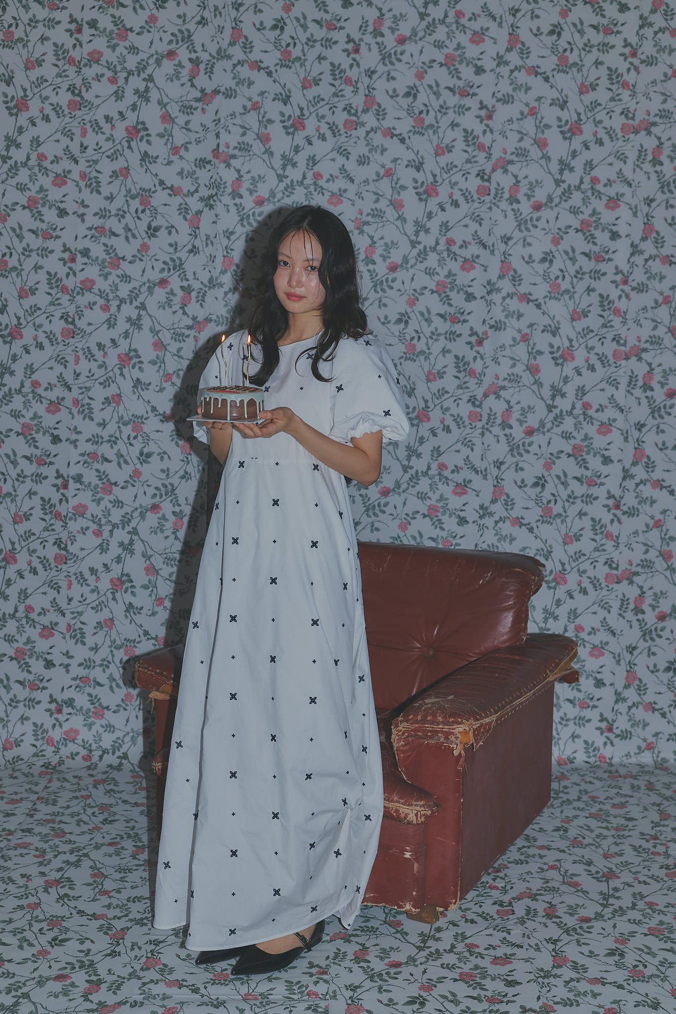 embroidery puff one-piece