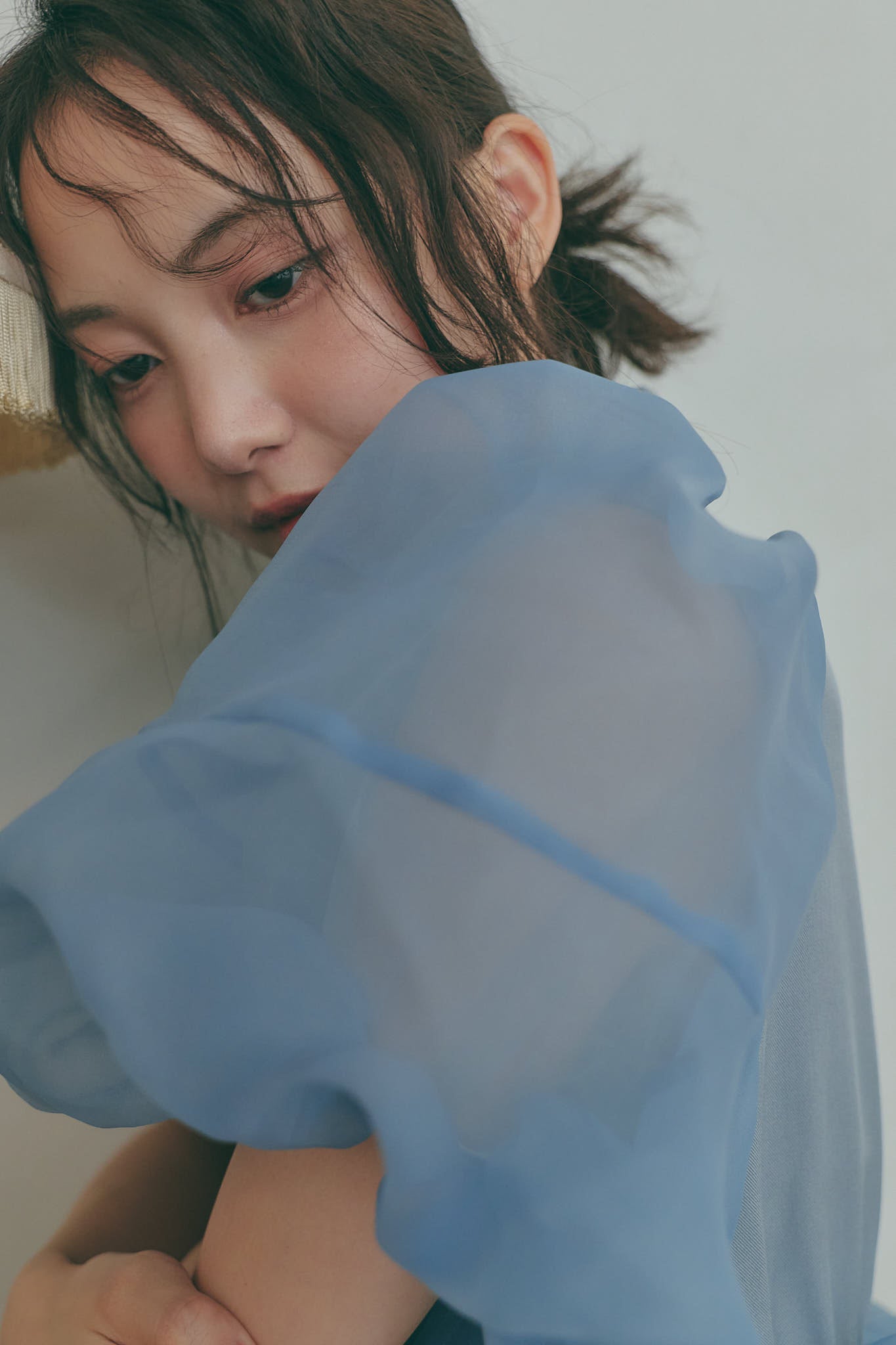 cloud frill blouse