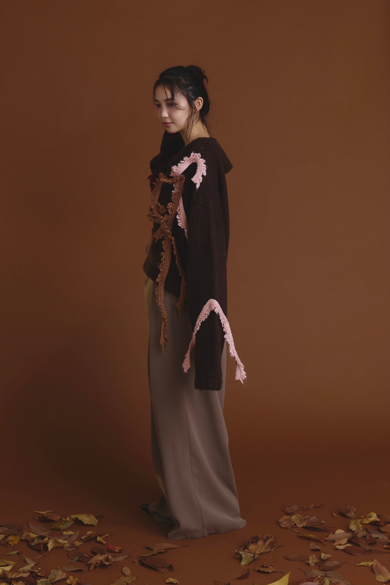 asymmetry fringe knit