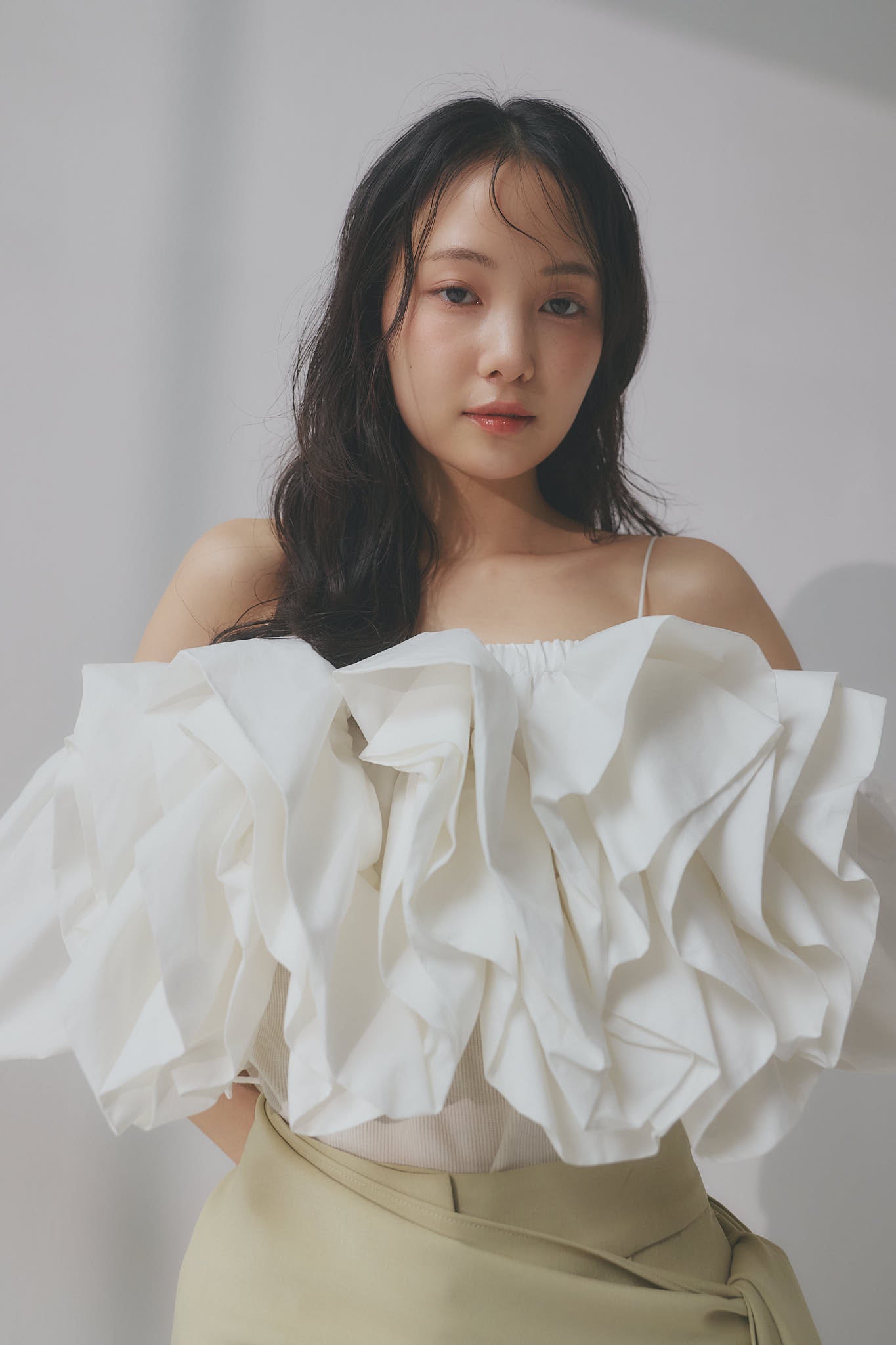 volume off shoulder blouse