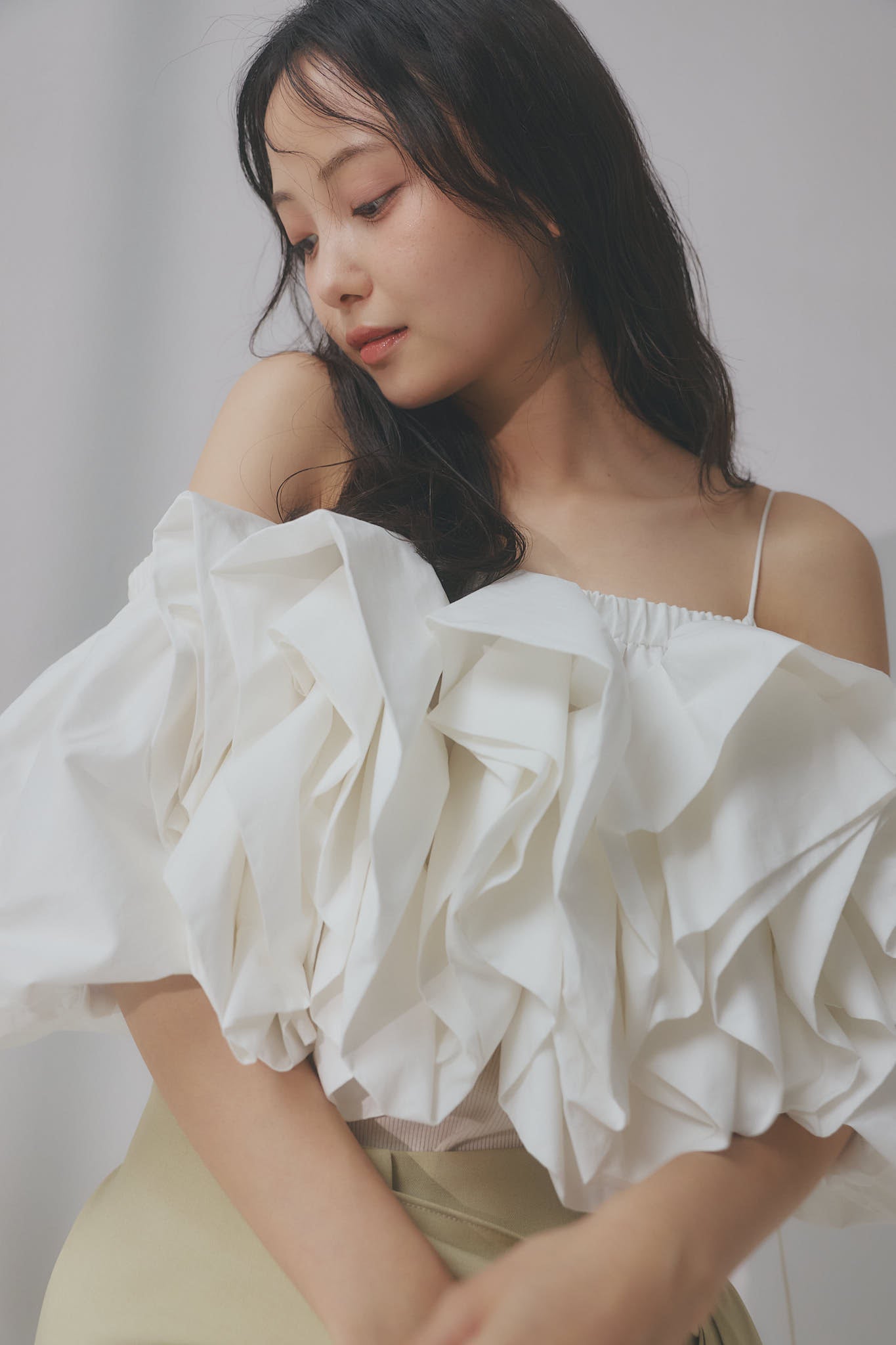 volume off shoulder blouse