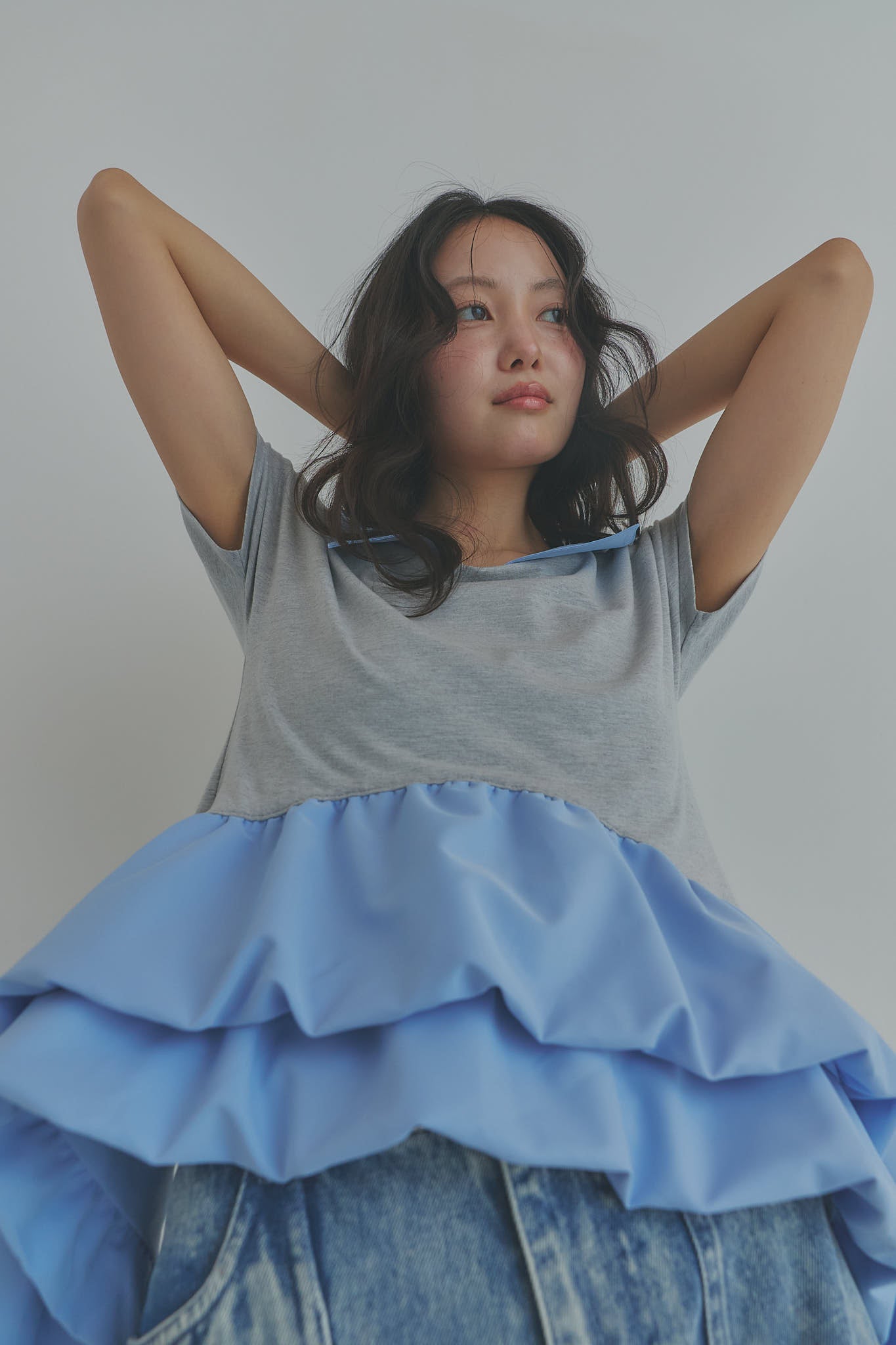 bicolor frill tops
