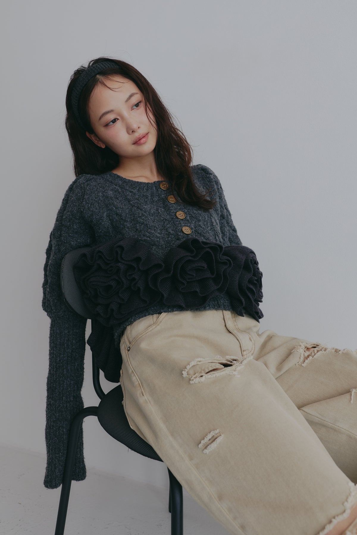 corsage knit cardigan