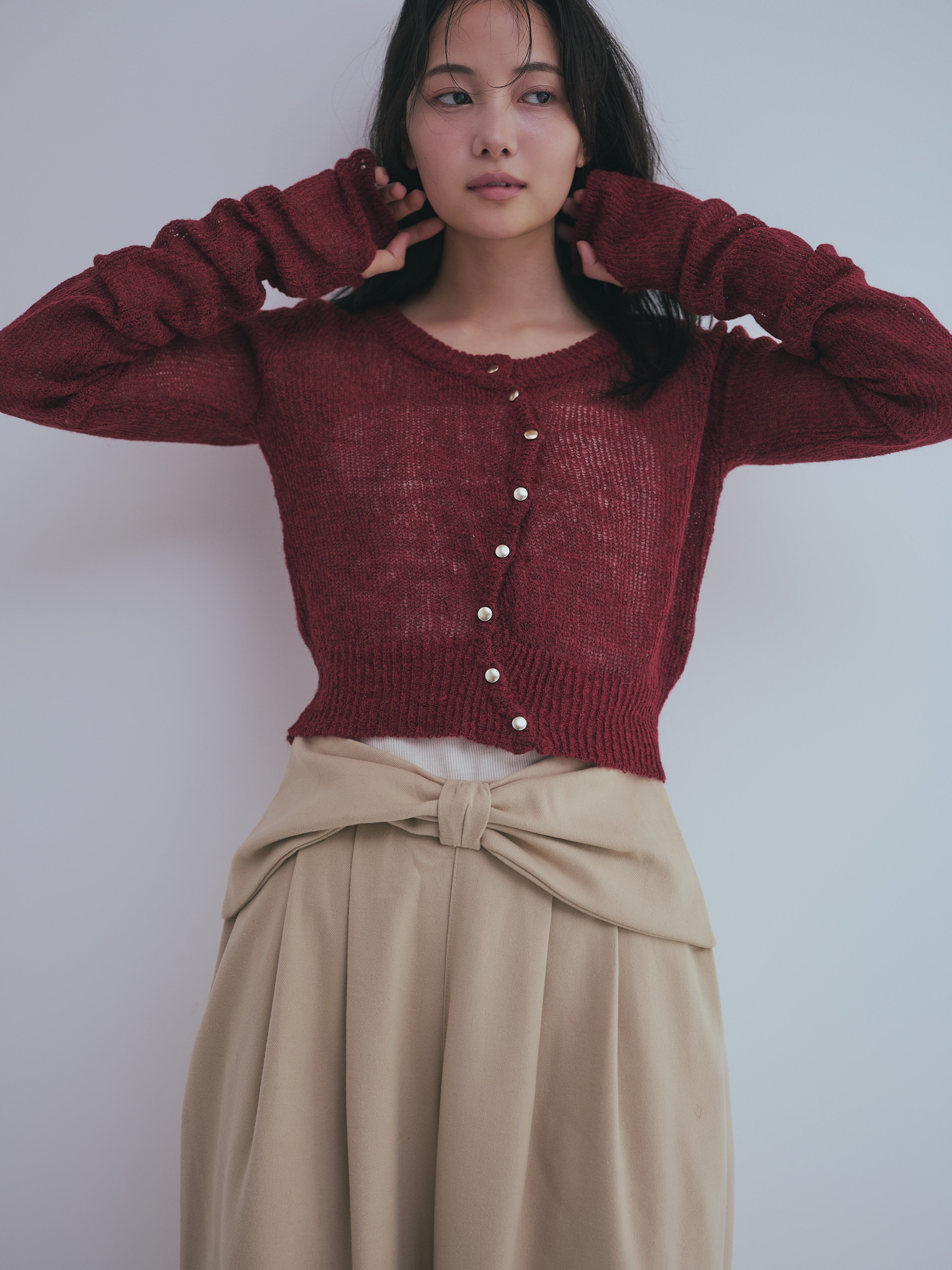 wave design sheer knit