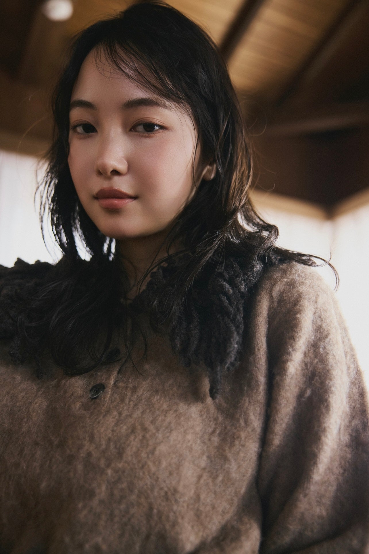 fringe collar sleeve knit