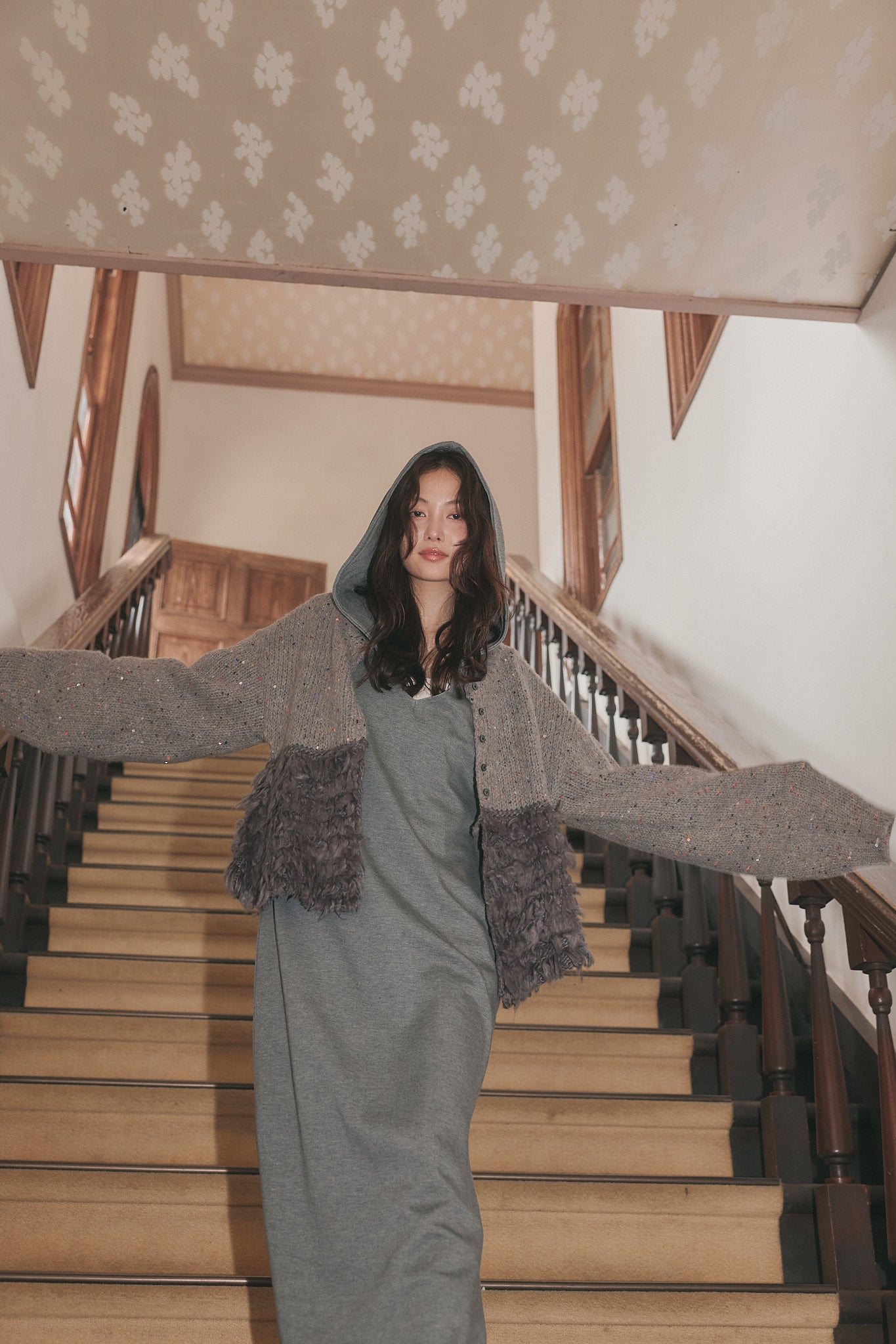 fringe design gritter knit ［9月上旬お届け］