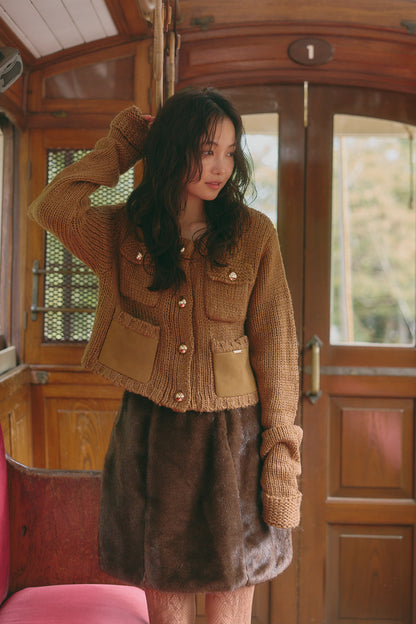gold button pocket knit［9月上旬から中旬お届け］