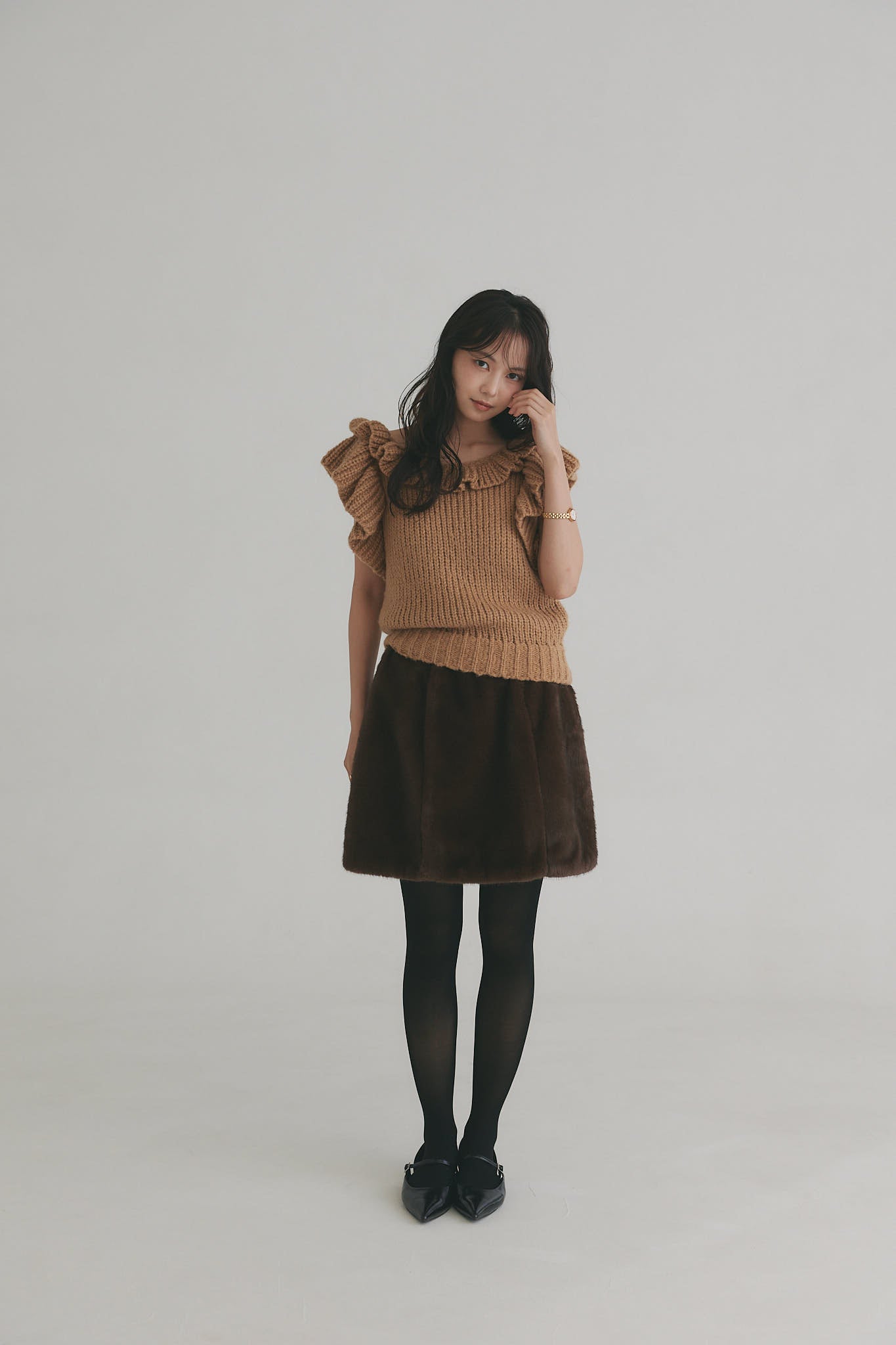 frill neck petal knit