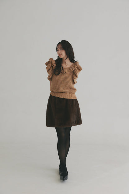 frill neck petal knit