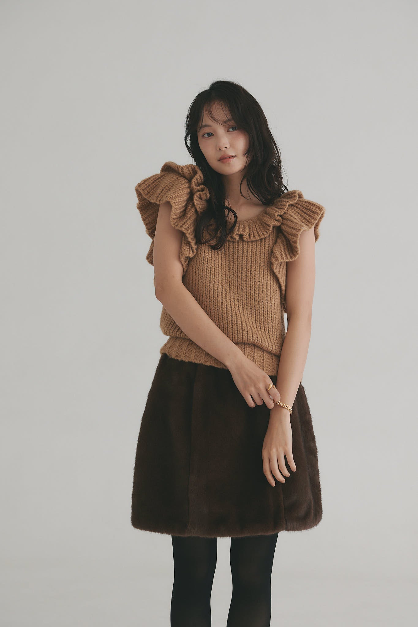 frill neck petal knit