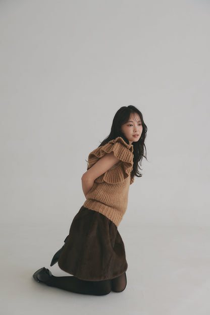 frill neck petal knit