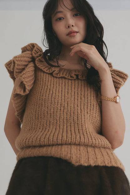 frill neck petal knit