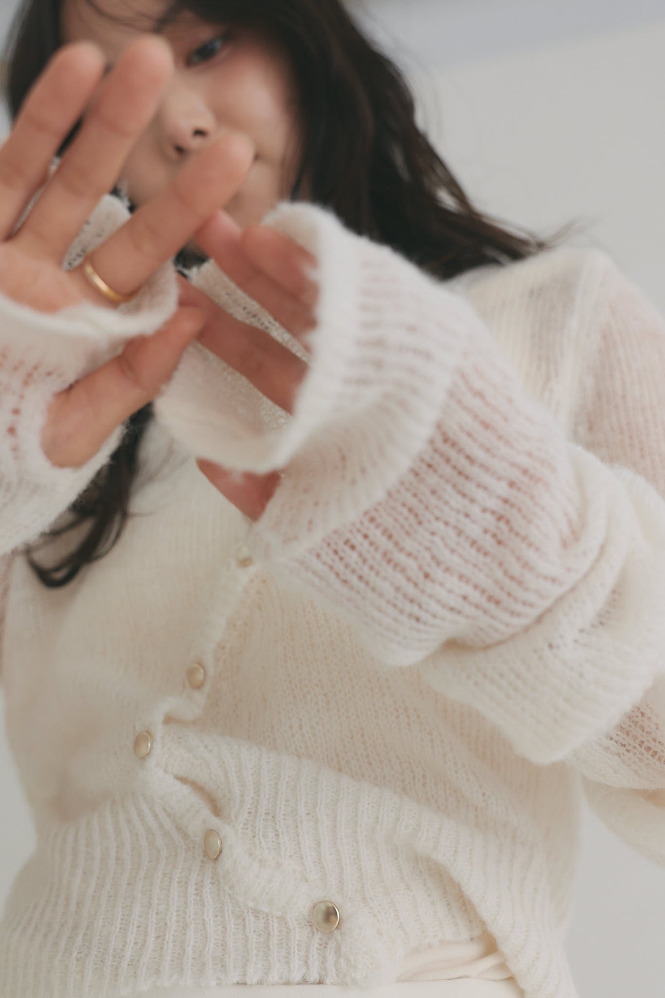 wave design sheer knit
