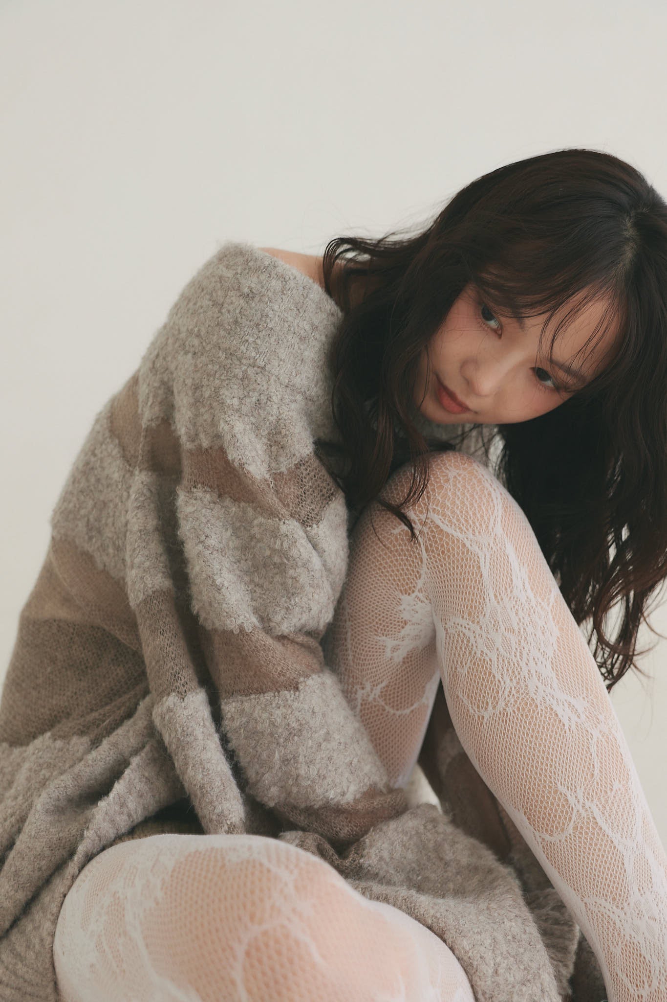 sheer pattern knit