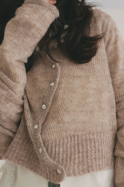 wave design sheer knit