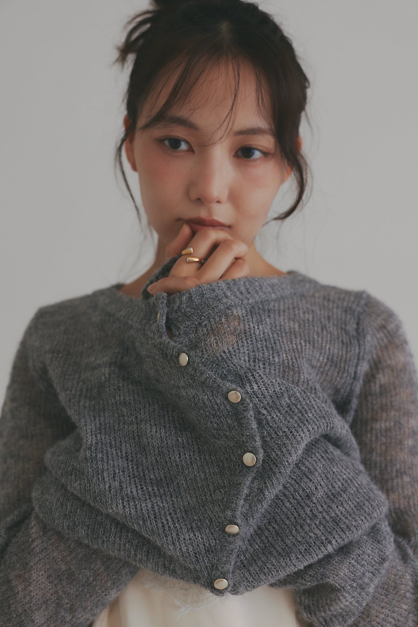 wave design sheer knit