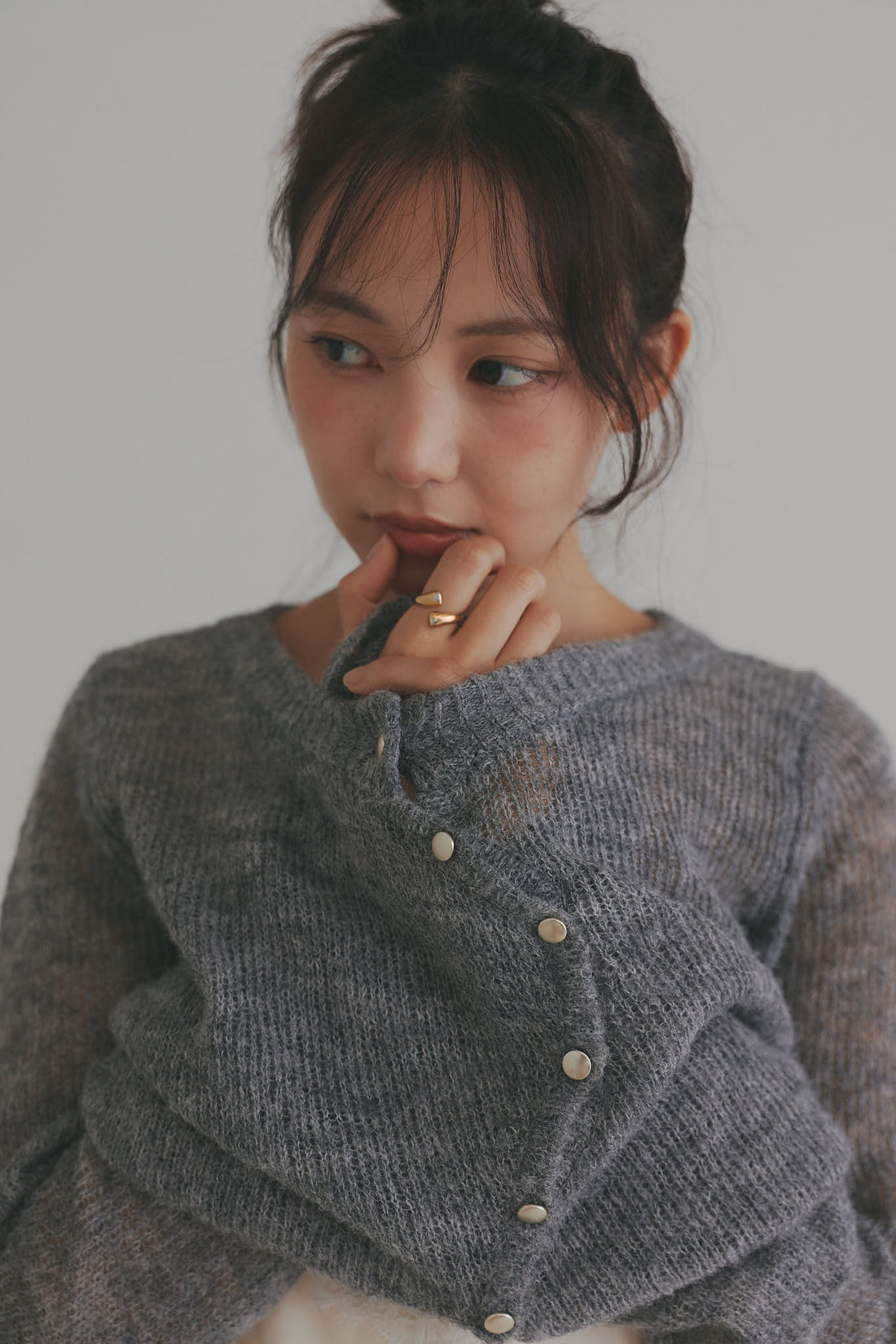 wave design sheer knit