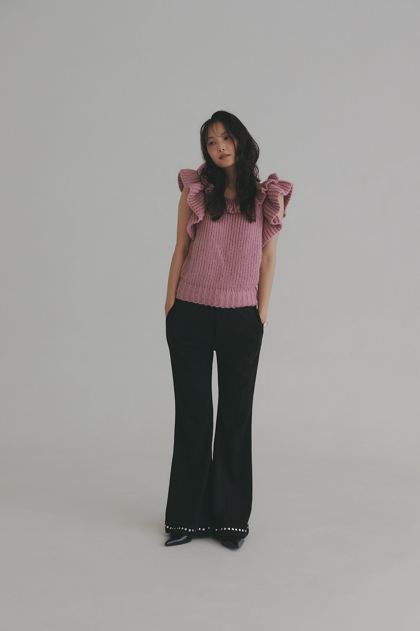 frill neck petal knit