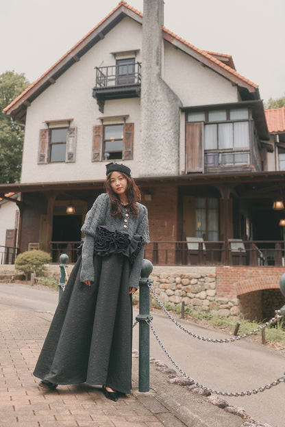corsage knit cardigan［9月中旬お届け］