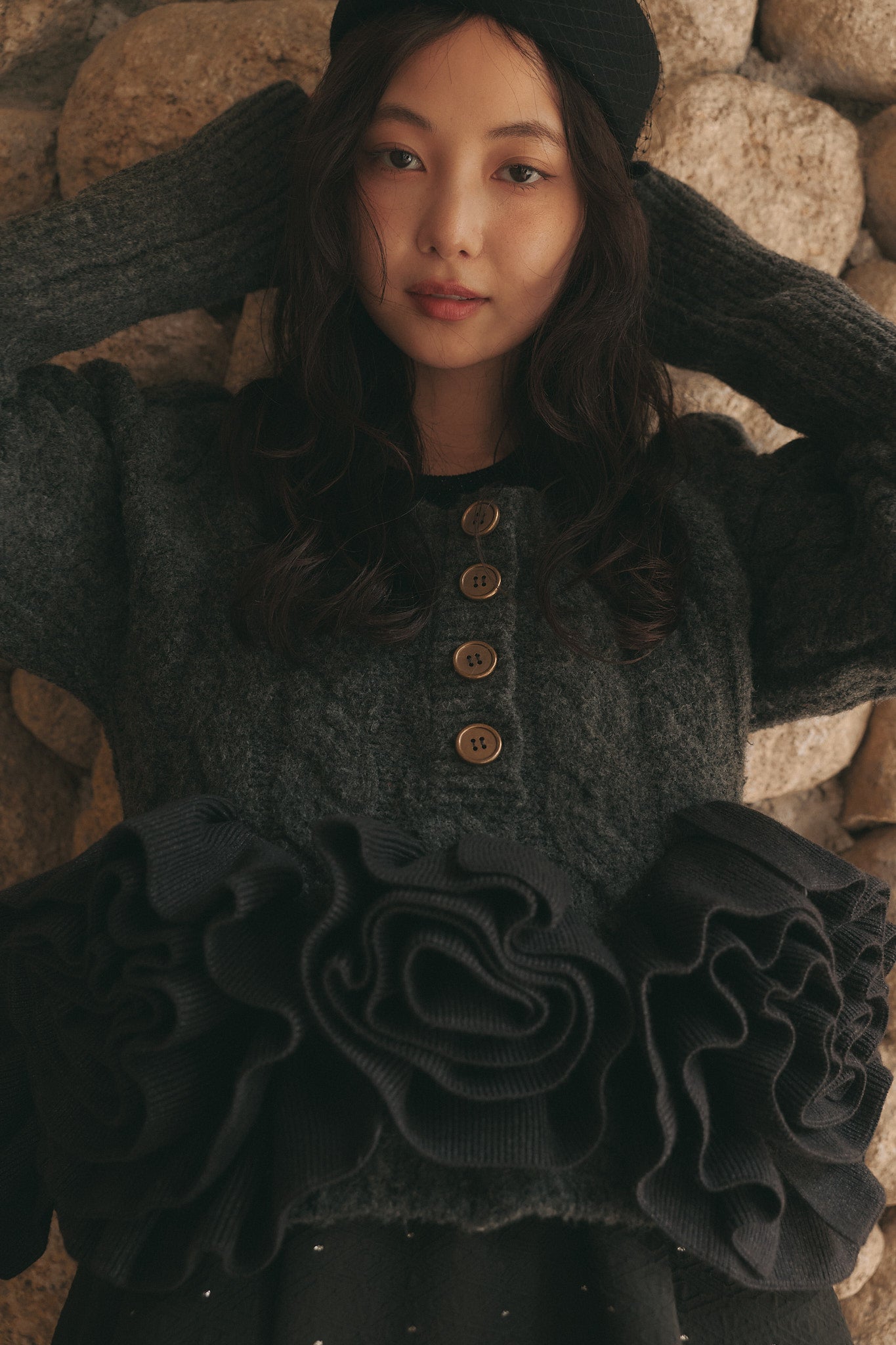 corsage knit cardigan［9月中旬お届け］