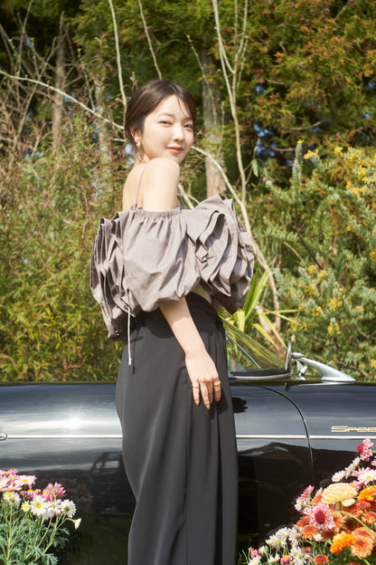 volume off shoulder blouse
