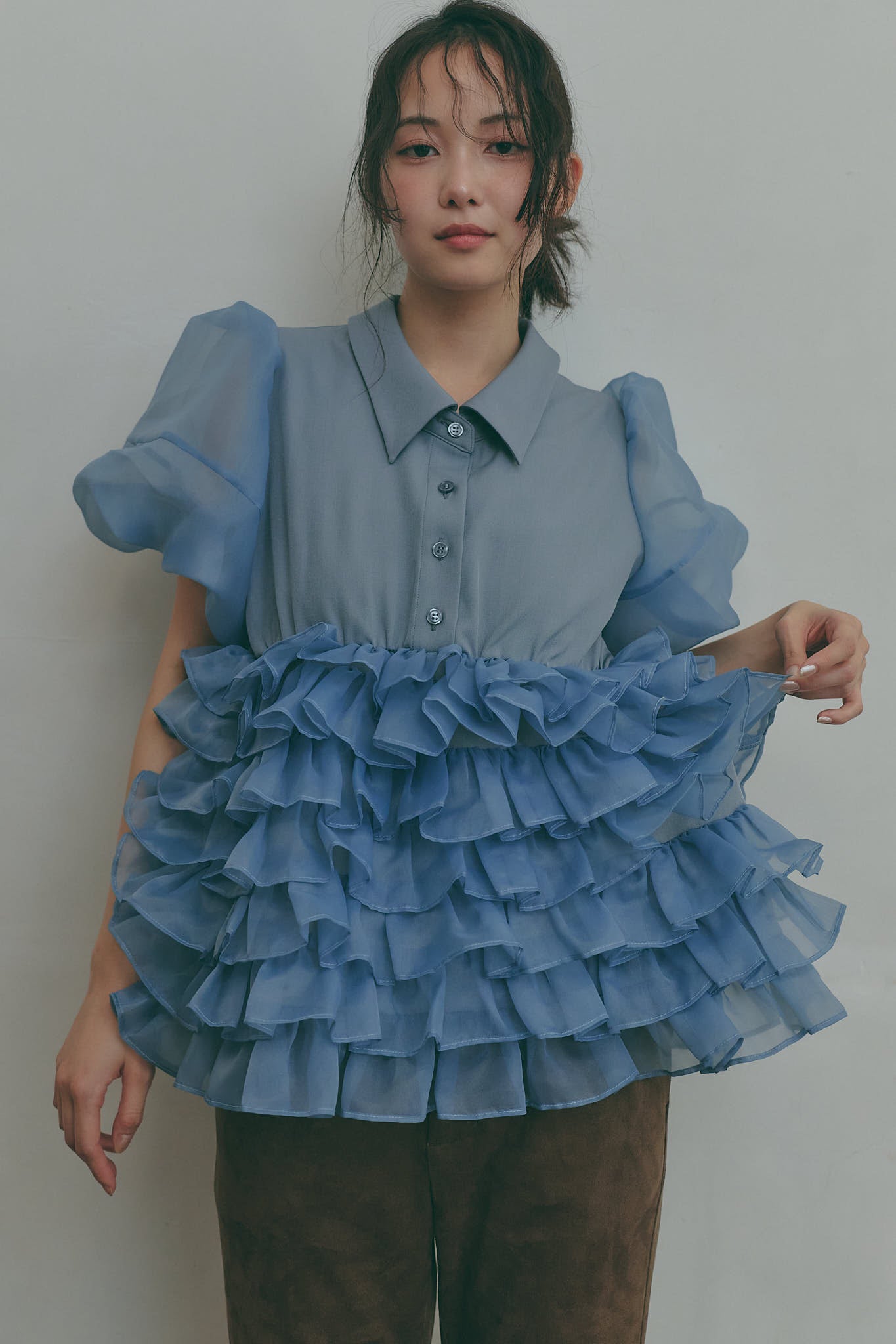 cloud frill blouse