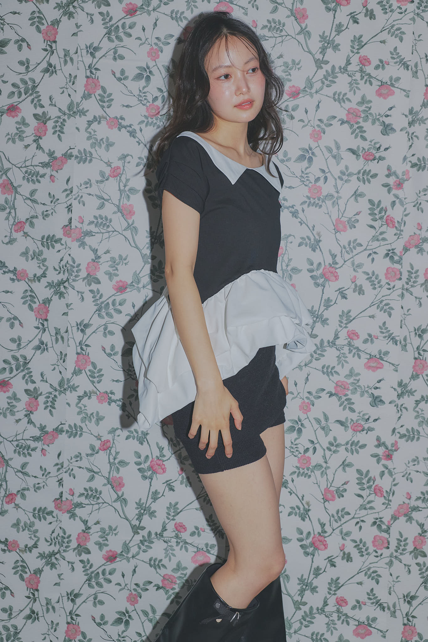 bicolor frill tops