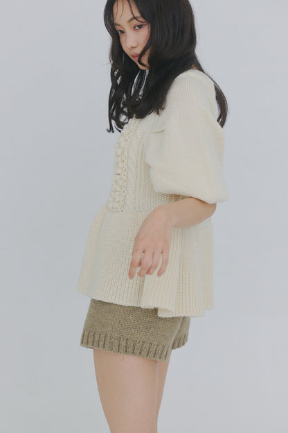flower cable design knit