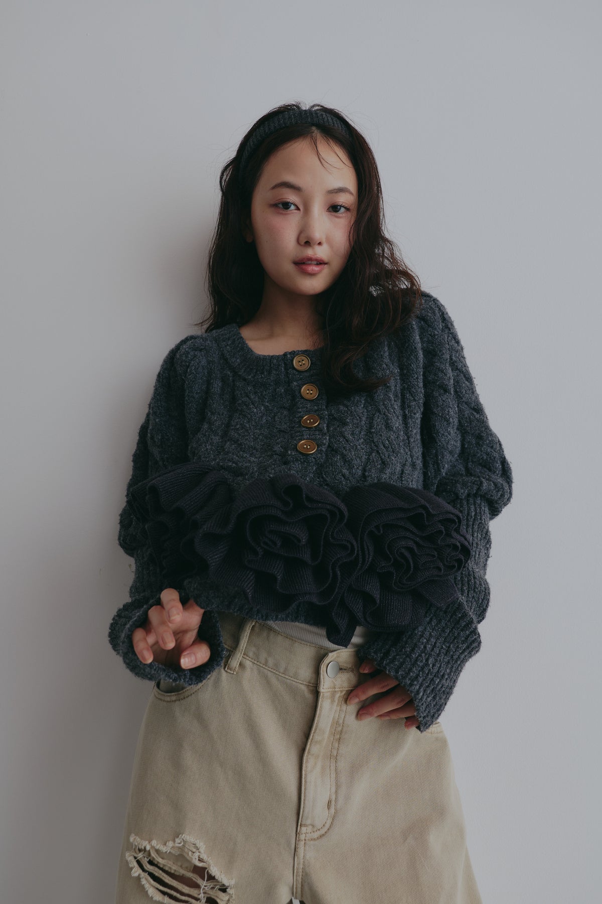 corsage knit cardigan