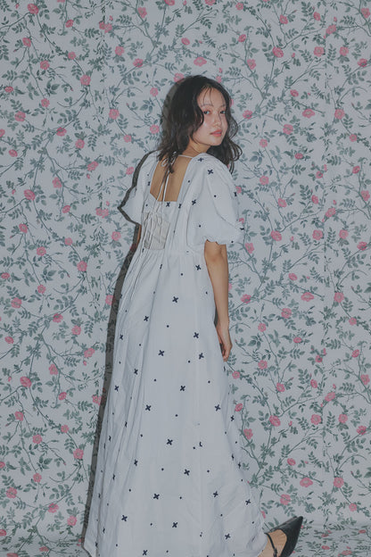 embroidery puff one-piece