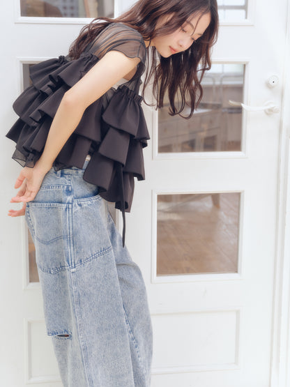 piping bulky frill blouse